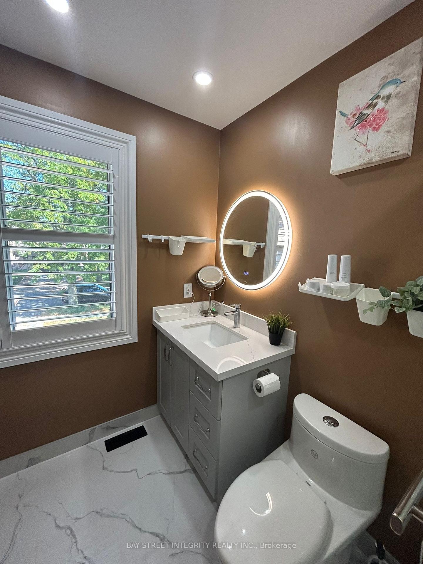 Photo 11 of 99 Mercer Crescent, Markham, Raymerville — HOMEH