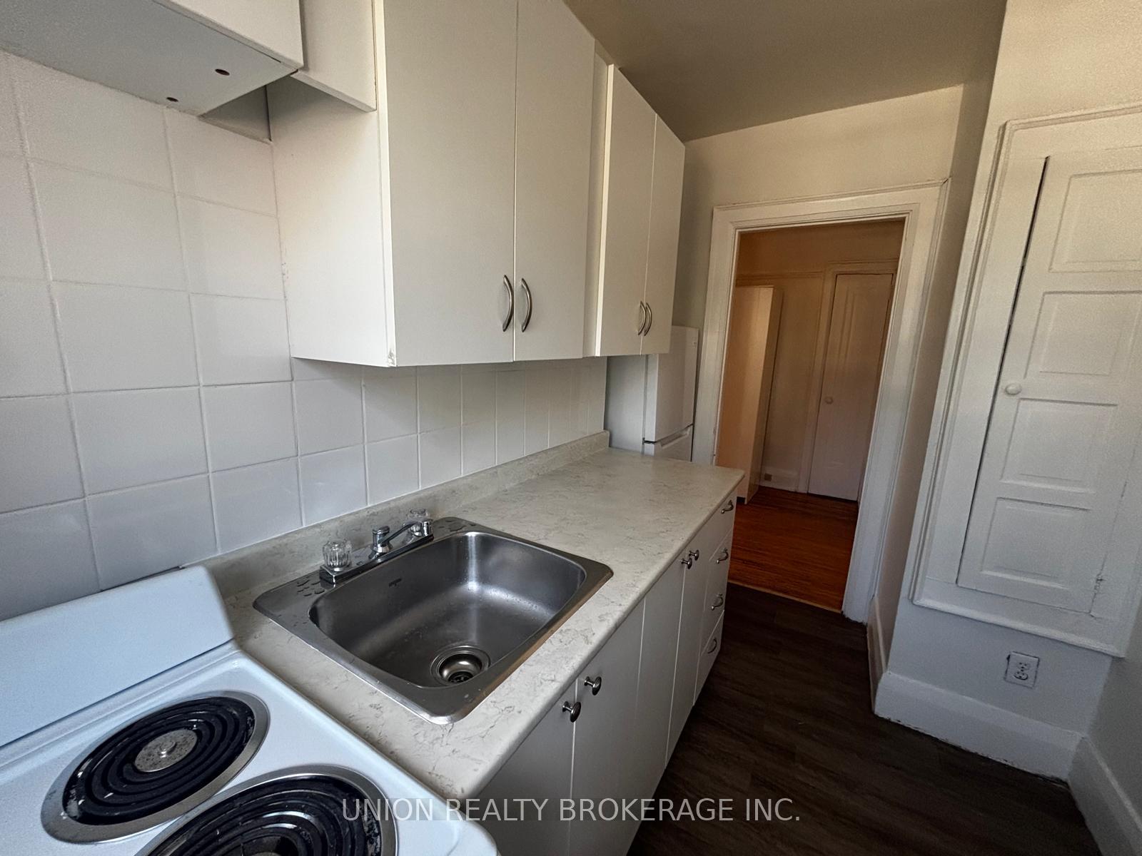 Photo 5 of Unit 36, 84 Willow Avenue, Toronto, The Beaches — HOMEH