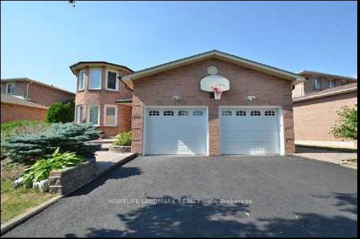 Photo 1 of 32 Marcus Crescent, Markham, Raymerville — HOMEH