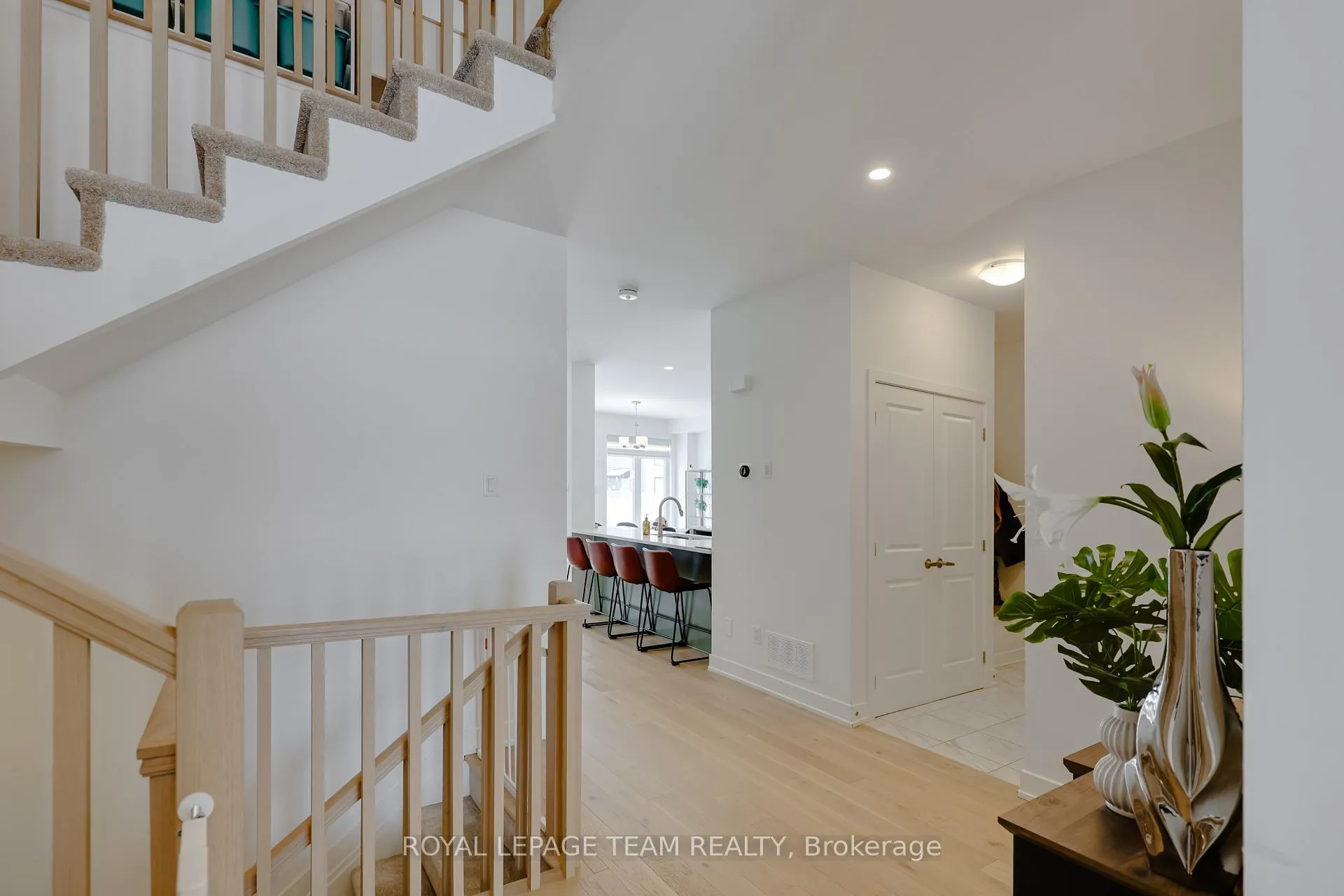 Photo 4 of 844 Beckton Heights, Ottawa, Stittsville (South) — HOMEH