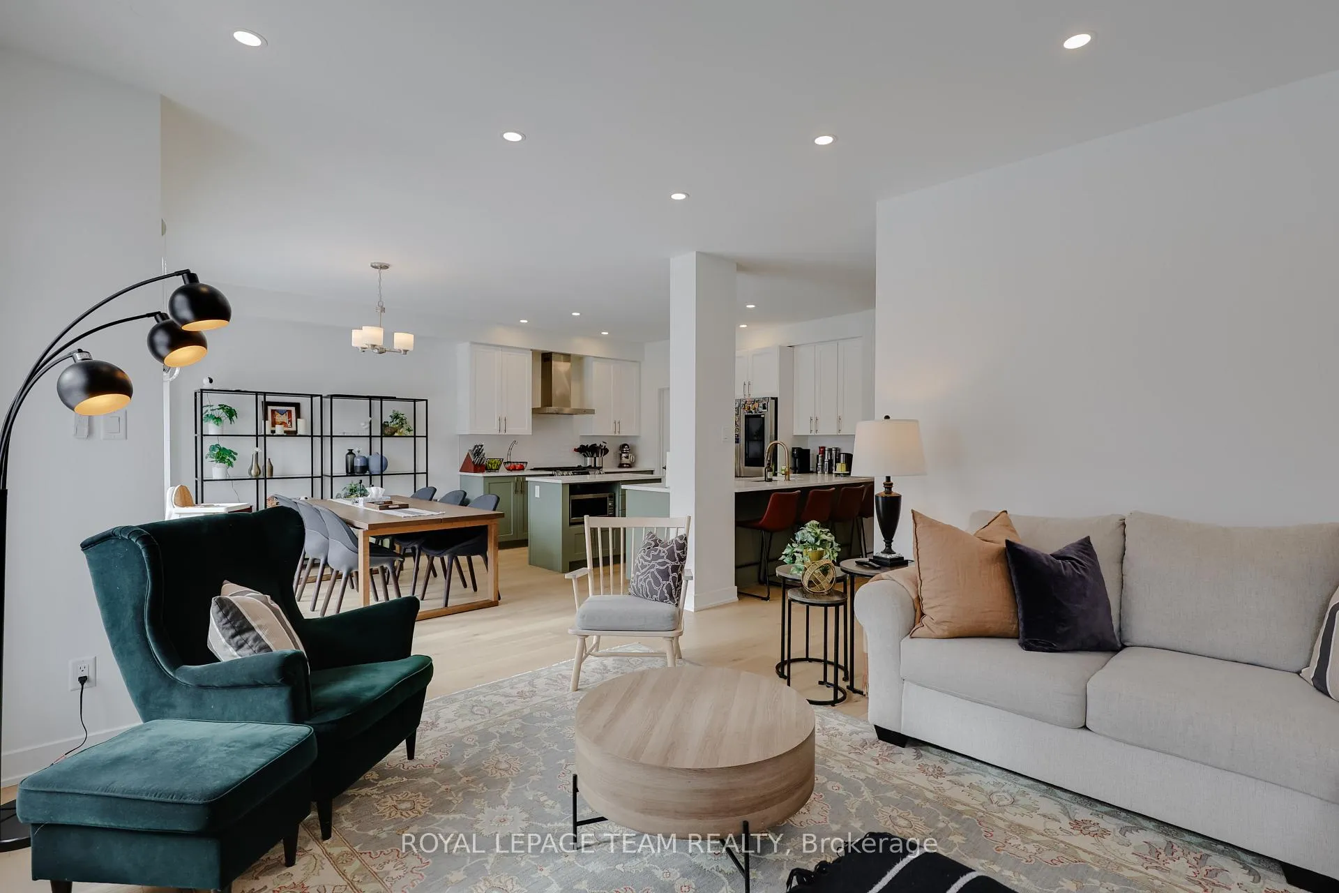 Photo 23 of 844 Beckton Heights, Ottawa, Stittsville (South) — HOMEH