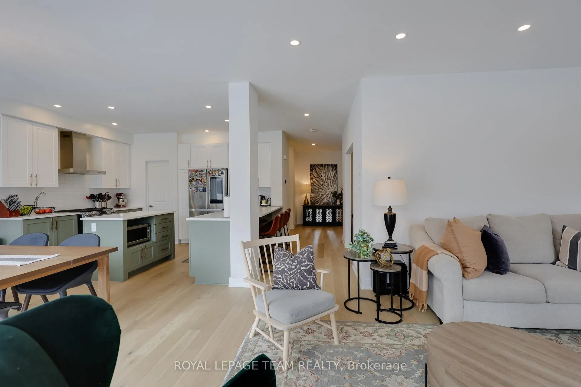Photo 25 of 844 Beckton Heights, Ottawa, Stittsville (South) — HOMEH