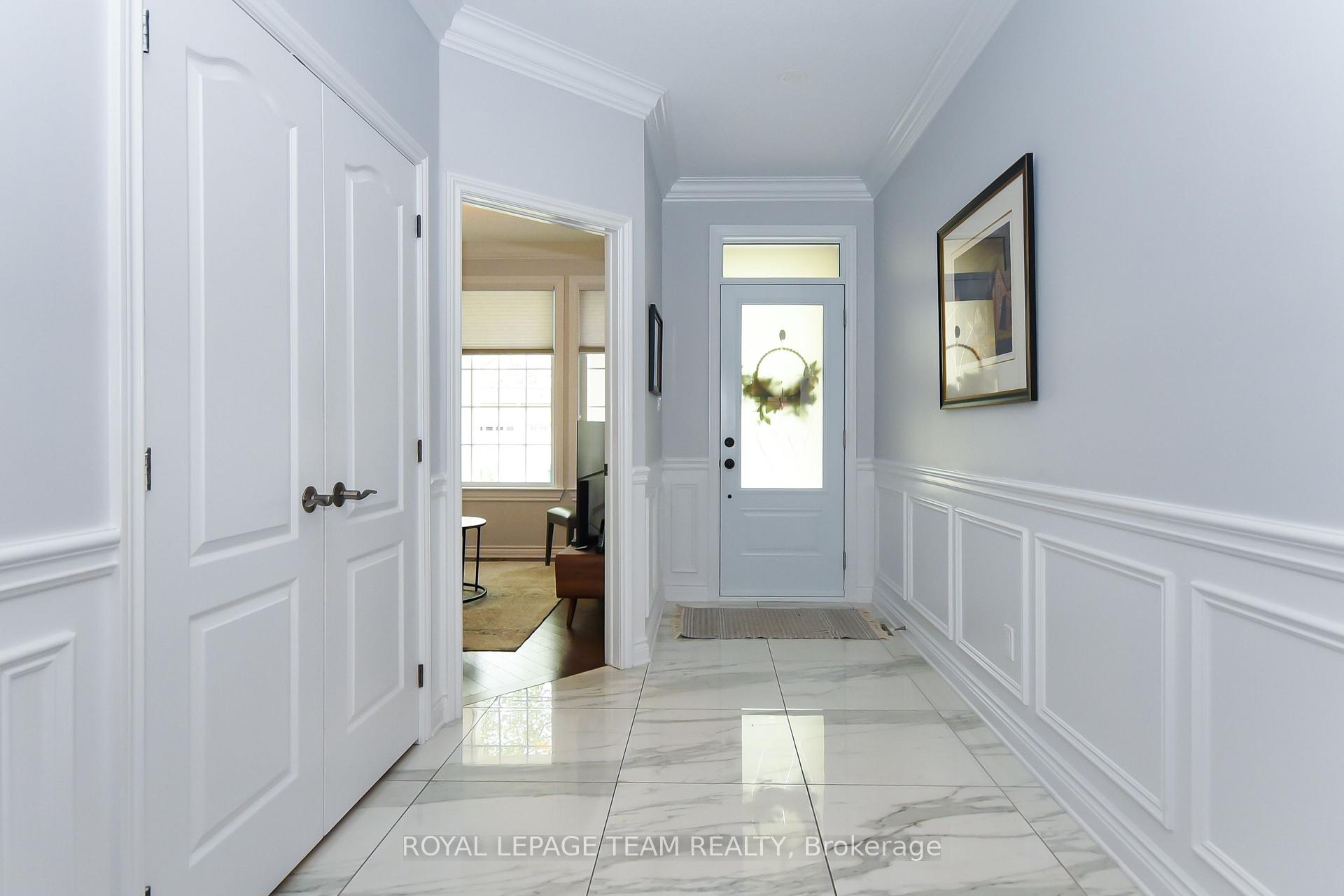 Photo 2 of 272 Cairnsmore Circle, Ottawa, Barrhaven - Stonebridge — HOMEH