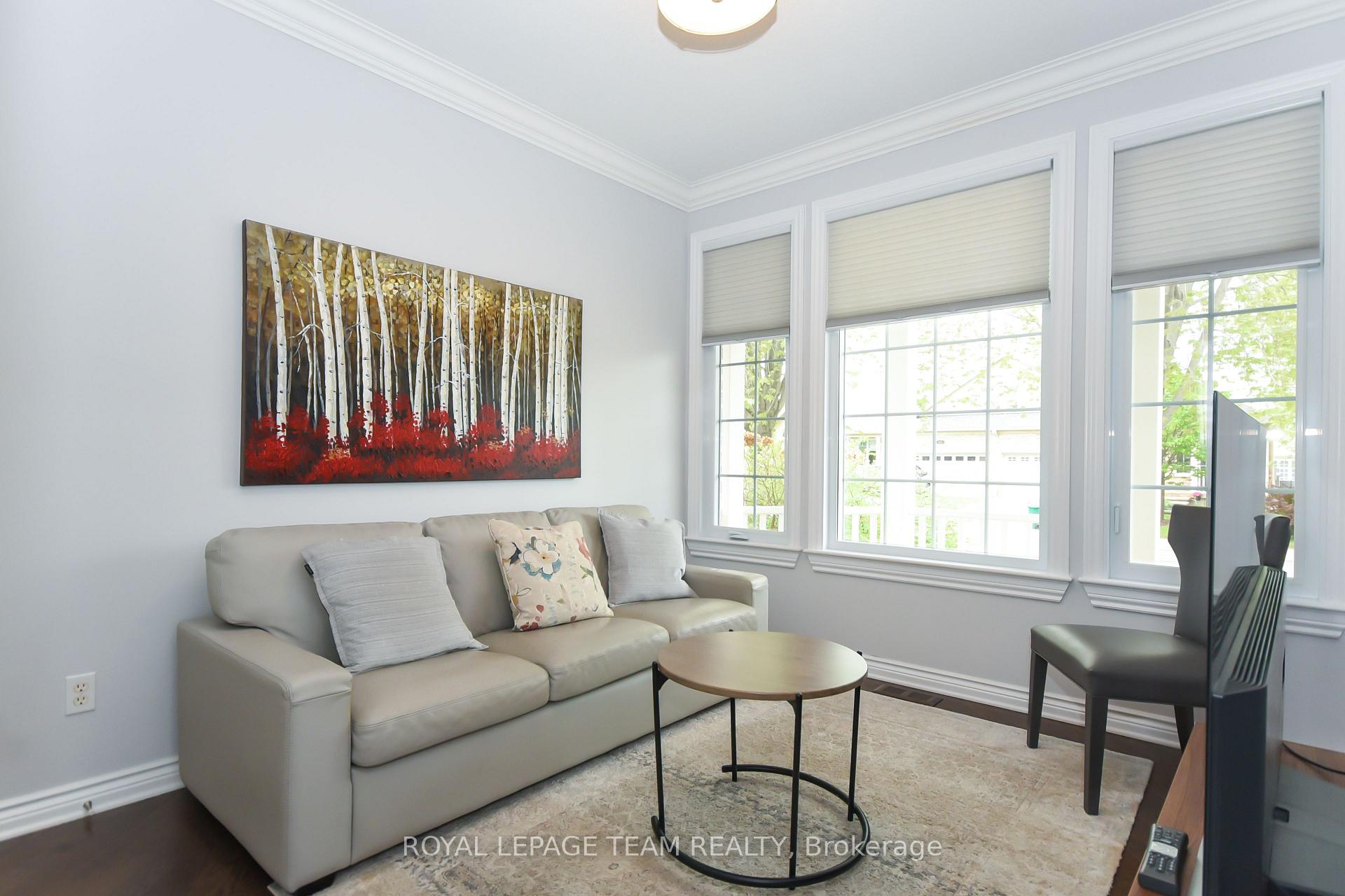Photo 3 of 272 Cairnsmore Circle, Ottawa, Barrhaven - Stonebridge — HOMEH