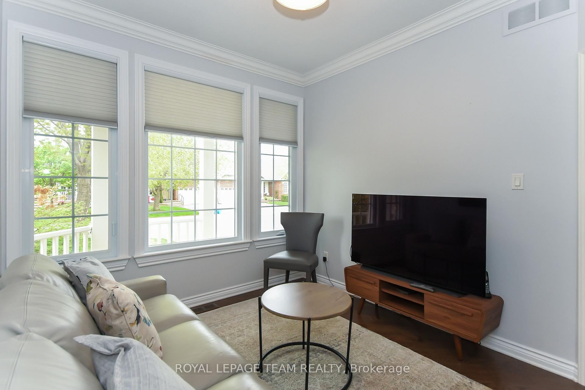 Photo 4 of 272 Cairnsmore Circle, Ottawa, Barrhaven - Stonebridge — HOMEH