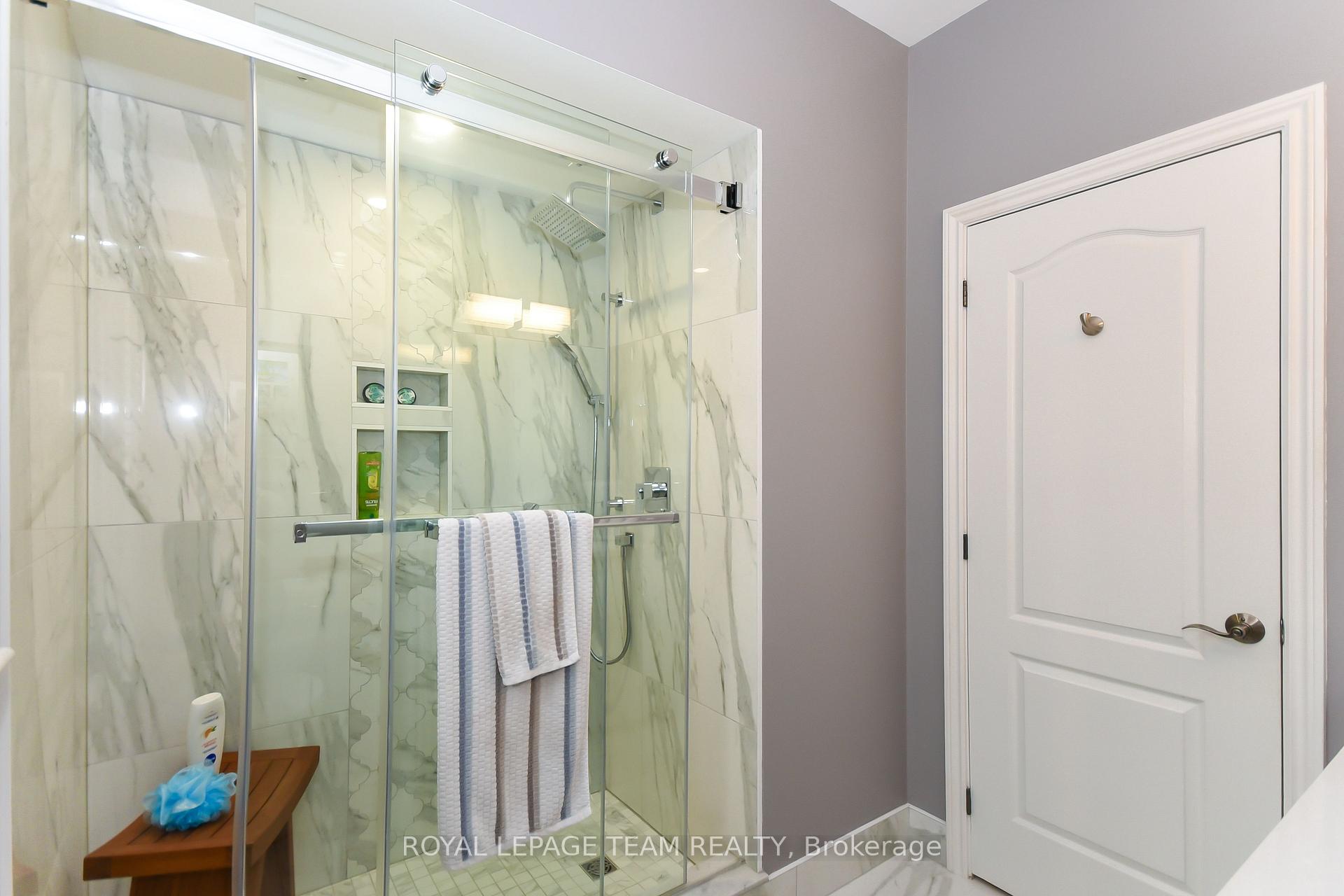 Photo 6 of 272 Cairnsmore Circle, Ottawa, Barrhaven - Stonebridge — HOMEH