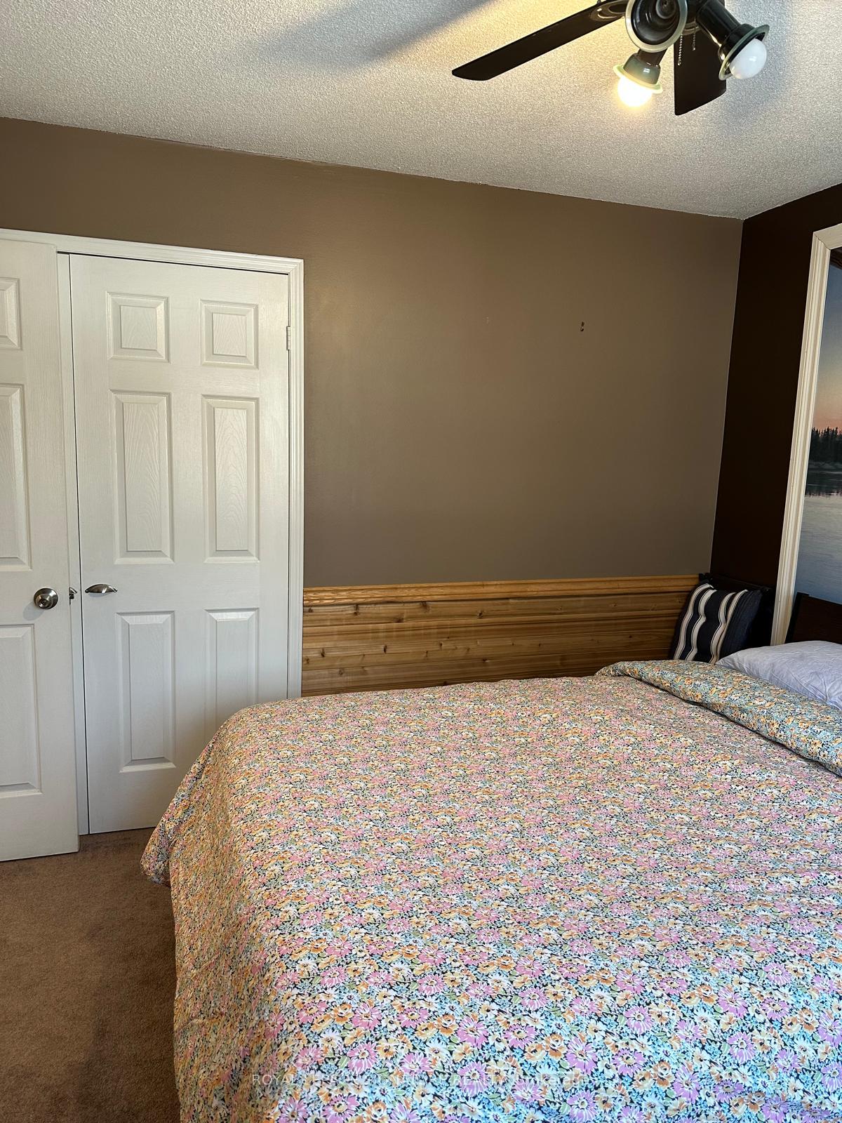 Photo 3 of 69 Farncomb Crescent, Clarington, Bowmanville — HOMEH