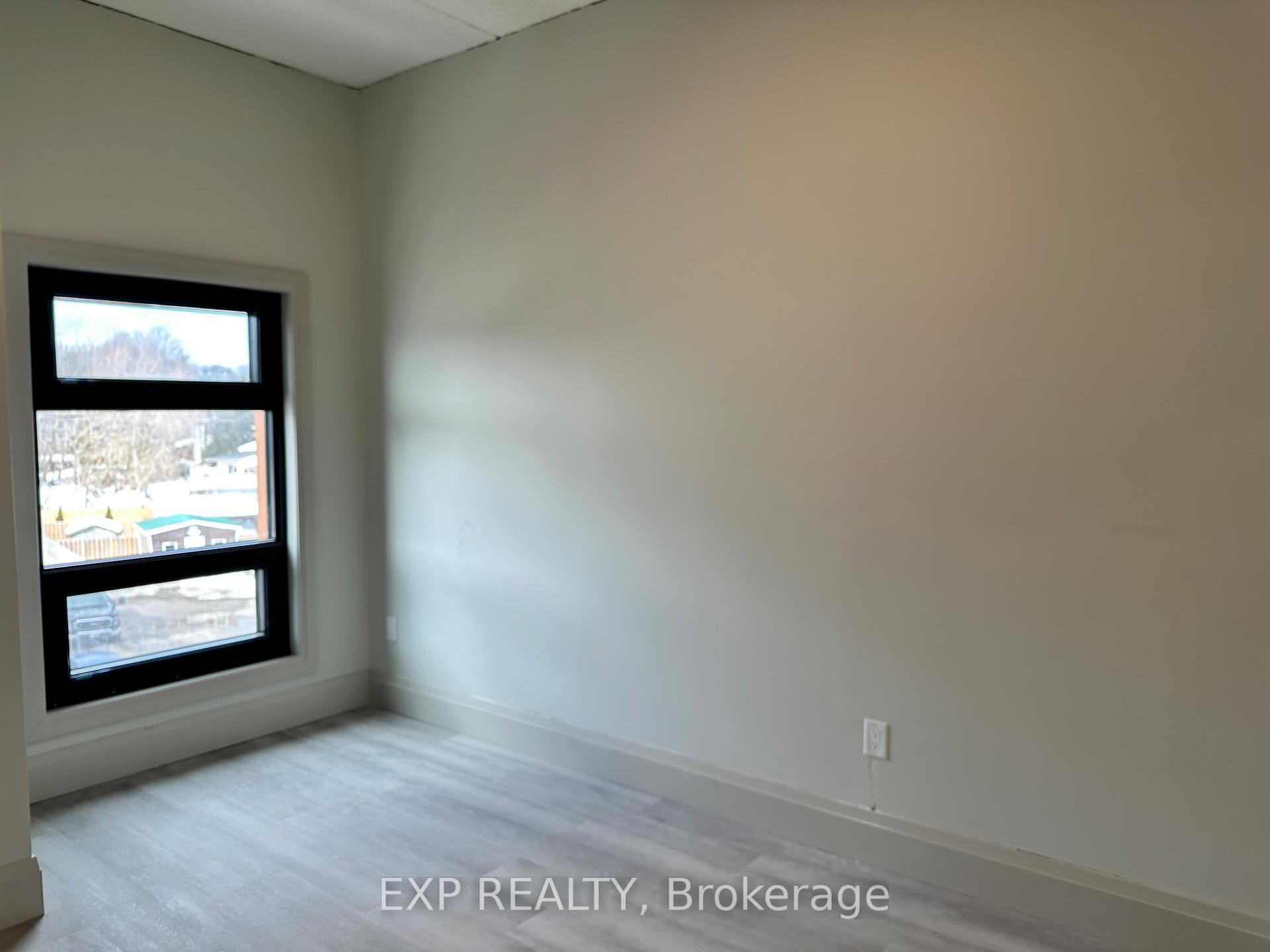 Photo 10 of Unit 412, 75 Barrie Road, Orillia — HOMEH