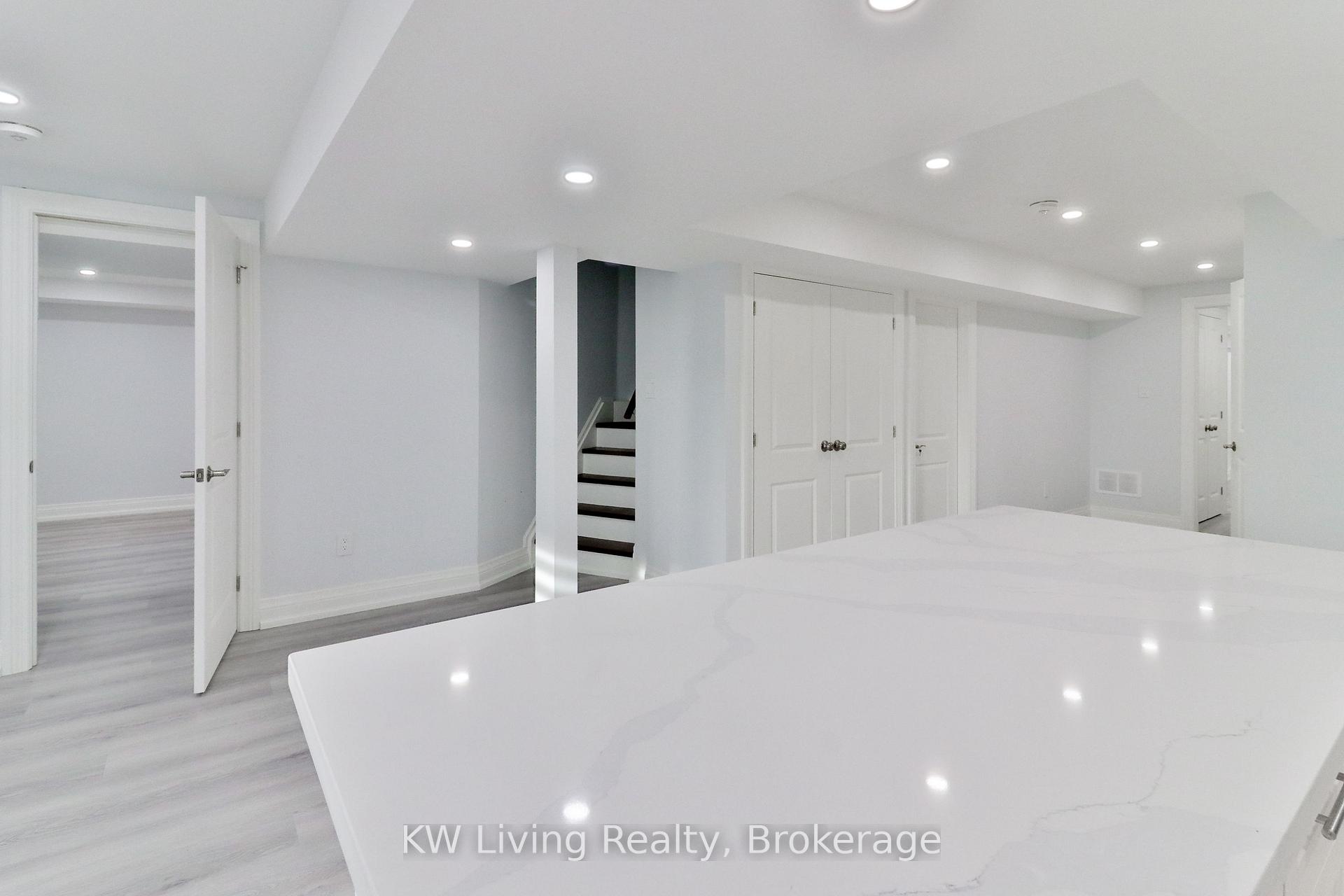 Photo 8 of Unit Bsmt, 70 Bracknell Avenue, Markham, Berczy — HOMEH