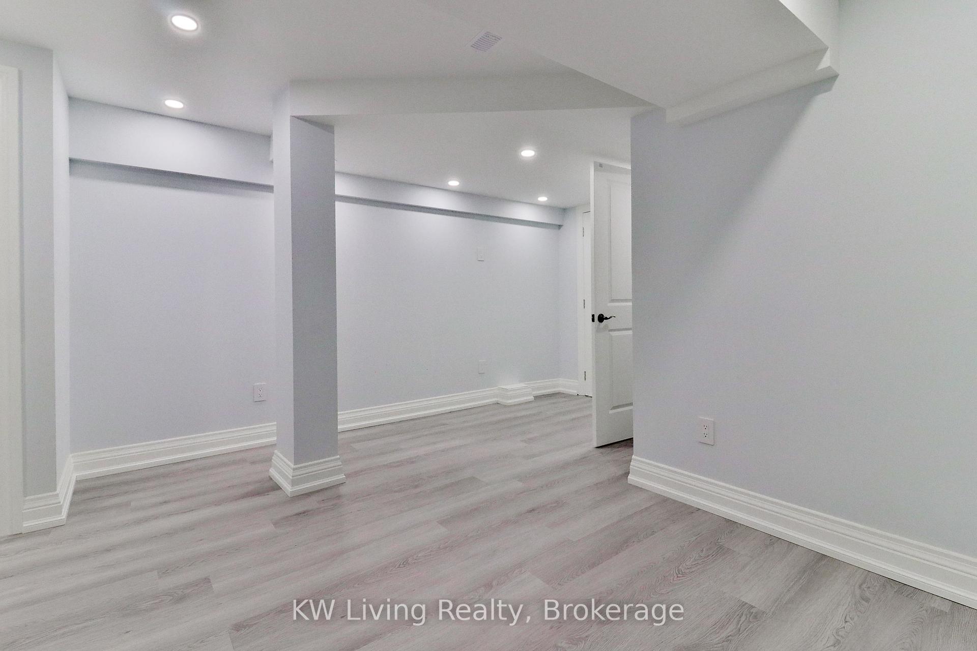 Photo 10 of Unit Bsmt, 70 Bracknell Avenue, Markham, Berczy — HOMEH