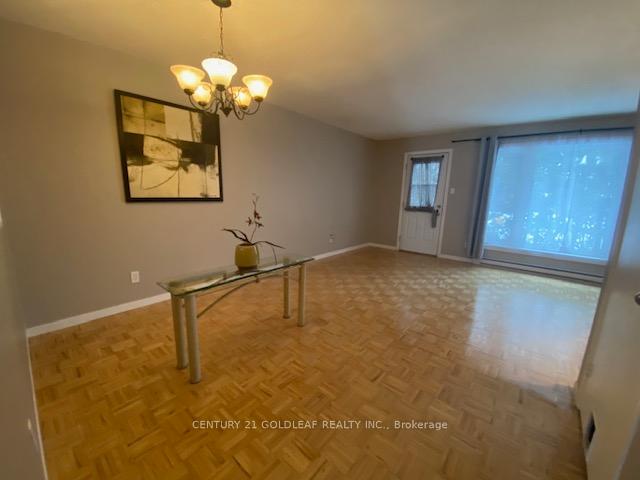 Photo 9 of Unit 11, 1342 Cedarcroft Crescent, Ottawa, Pineview — HOMEH