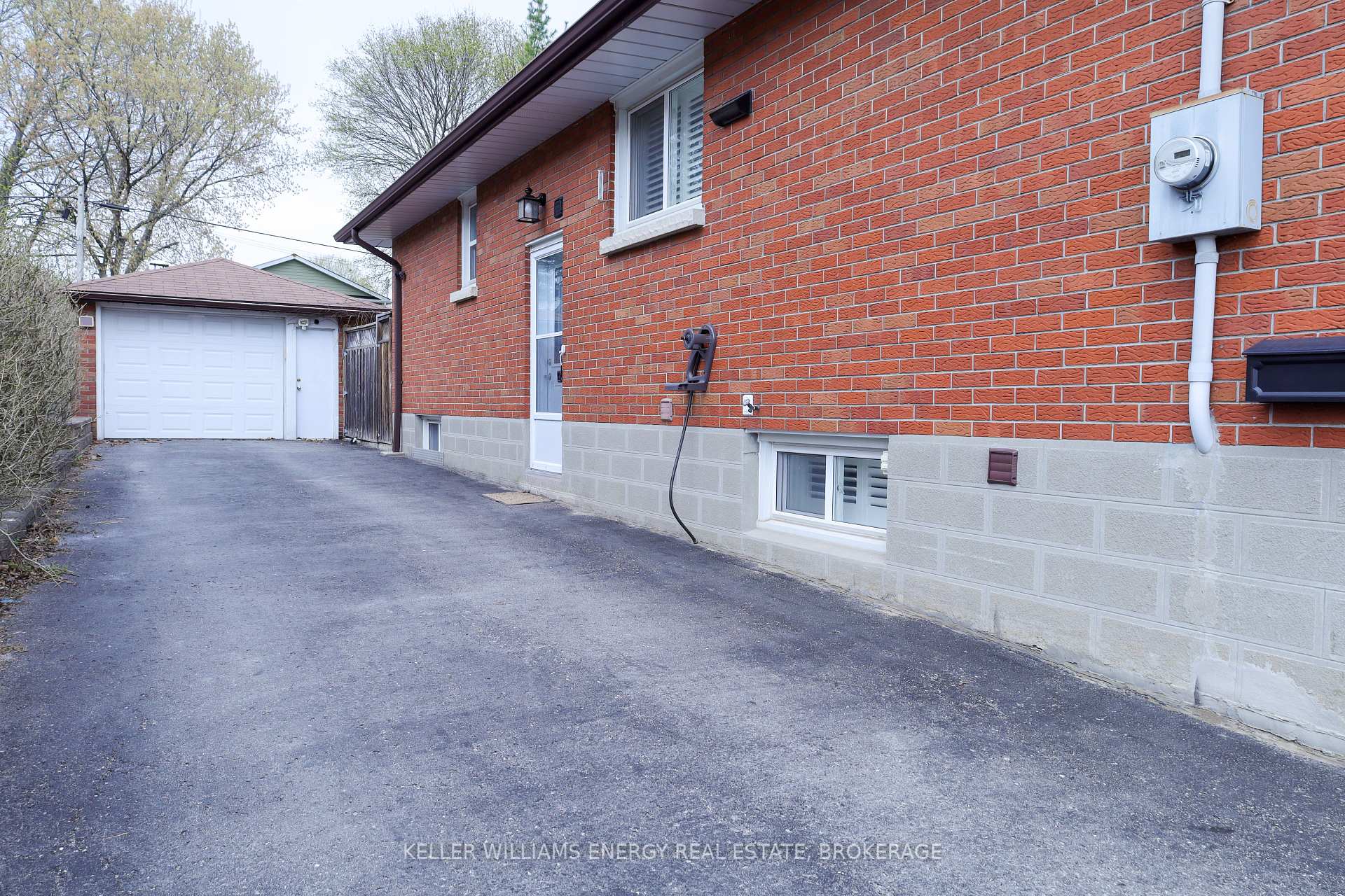 Photo 7 of Unit Bsmt, 242 Chadburn Street, Oshawa, Central — HOMEH