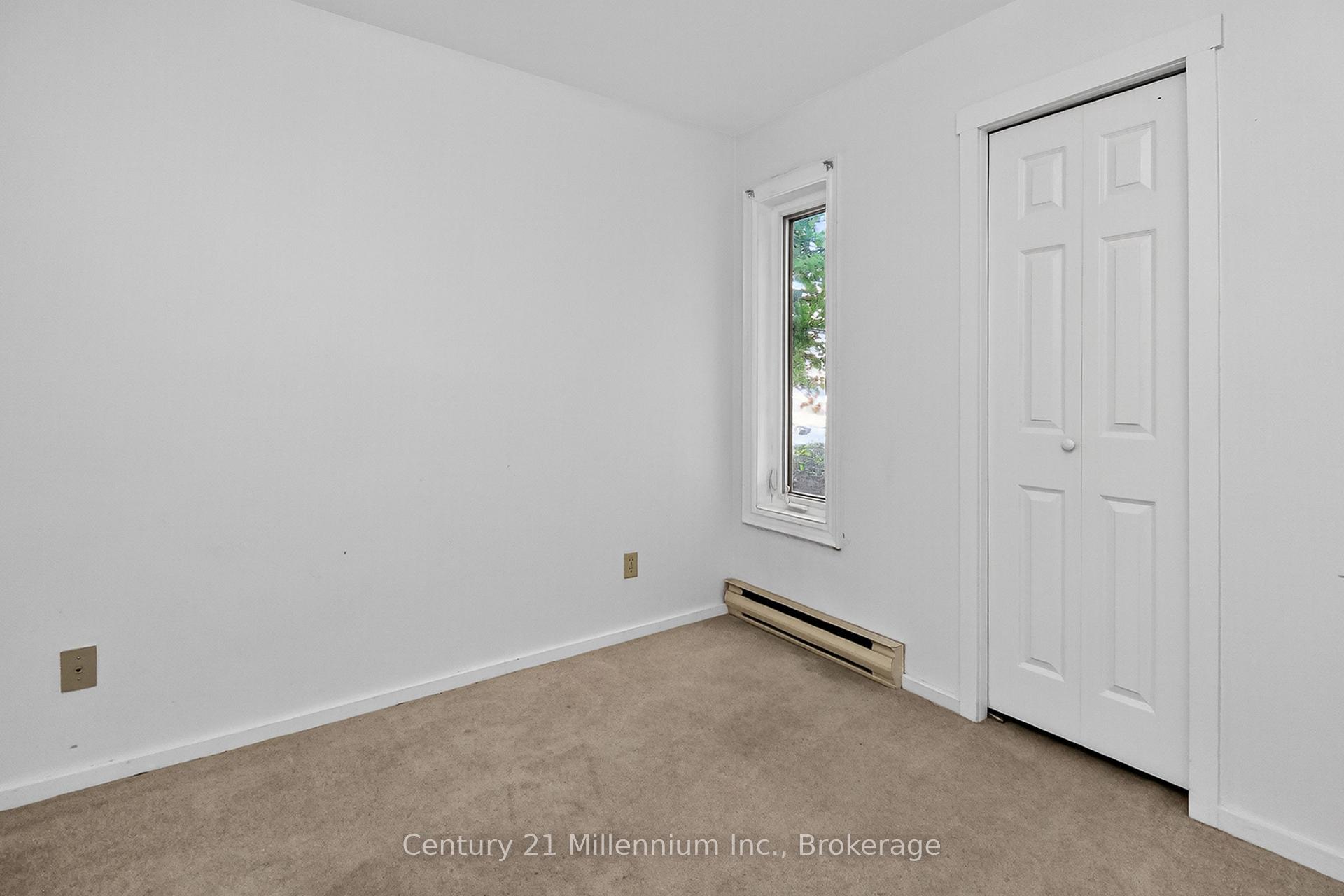 Photo 24 of 524 Oxbow Crescent, Collingwood — HOMEH