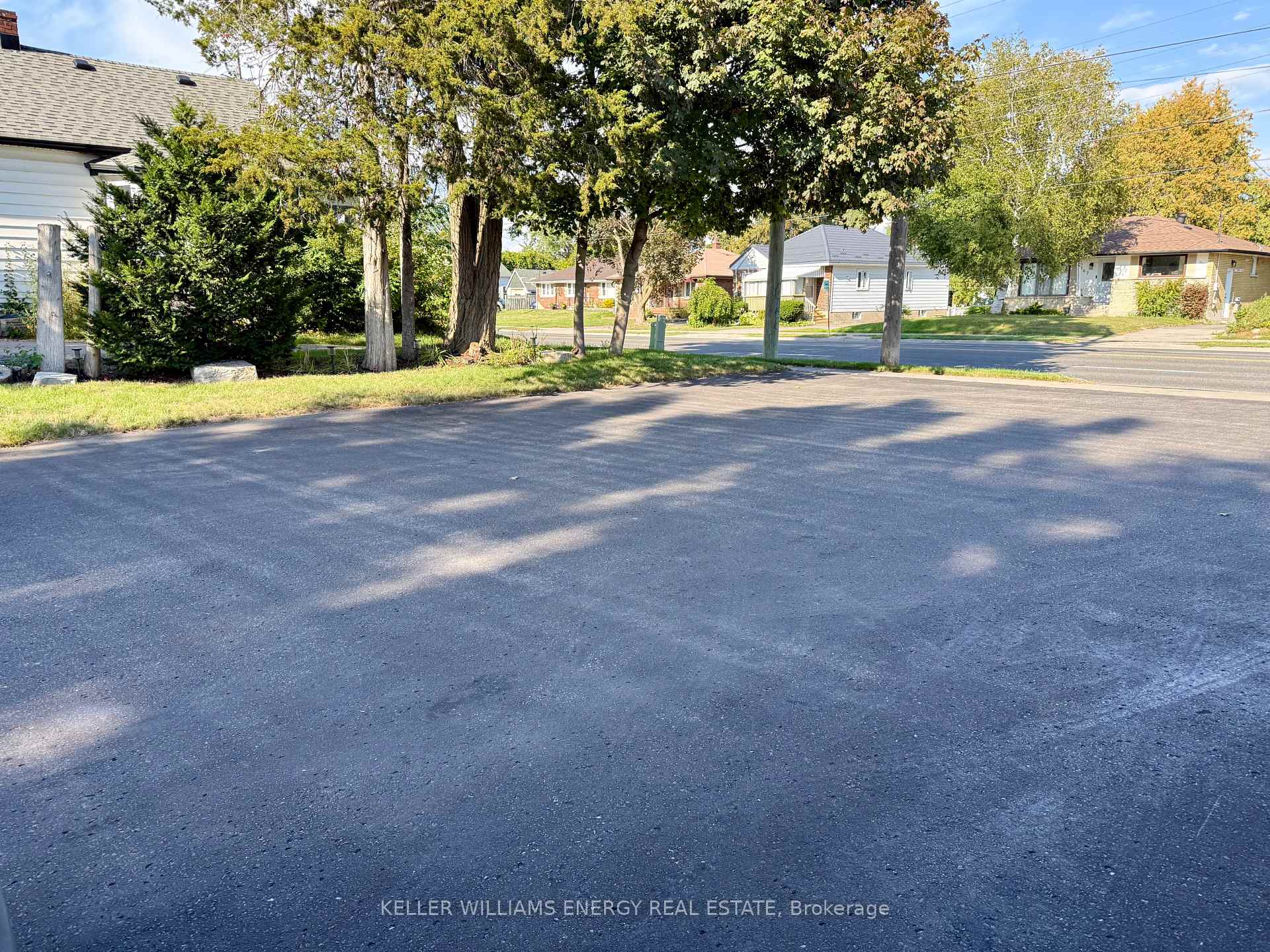 Photo 4 of Unit BSMT, 162 Harmony Road N, Oshawa, Eastdale — HOMEH