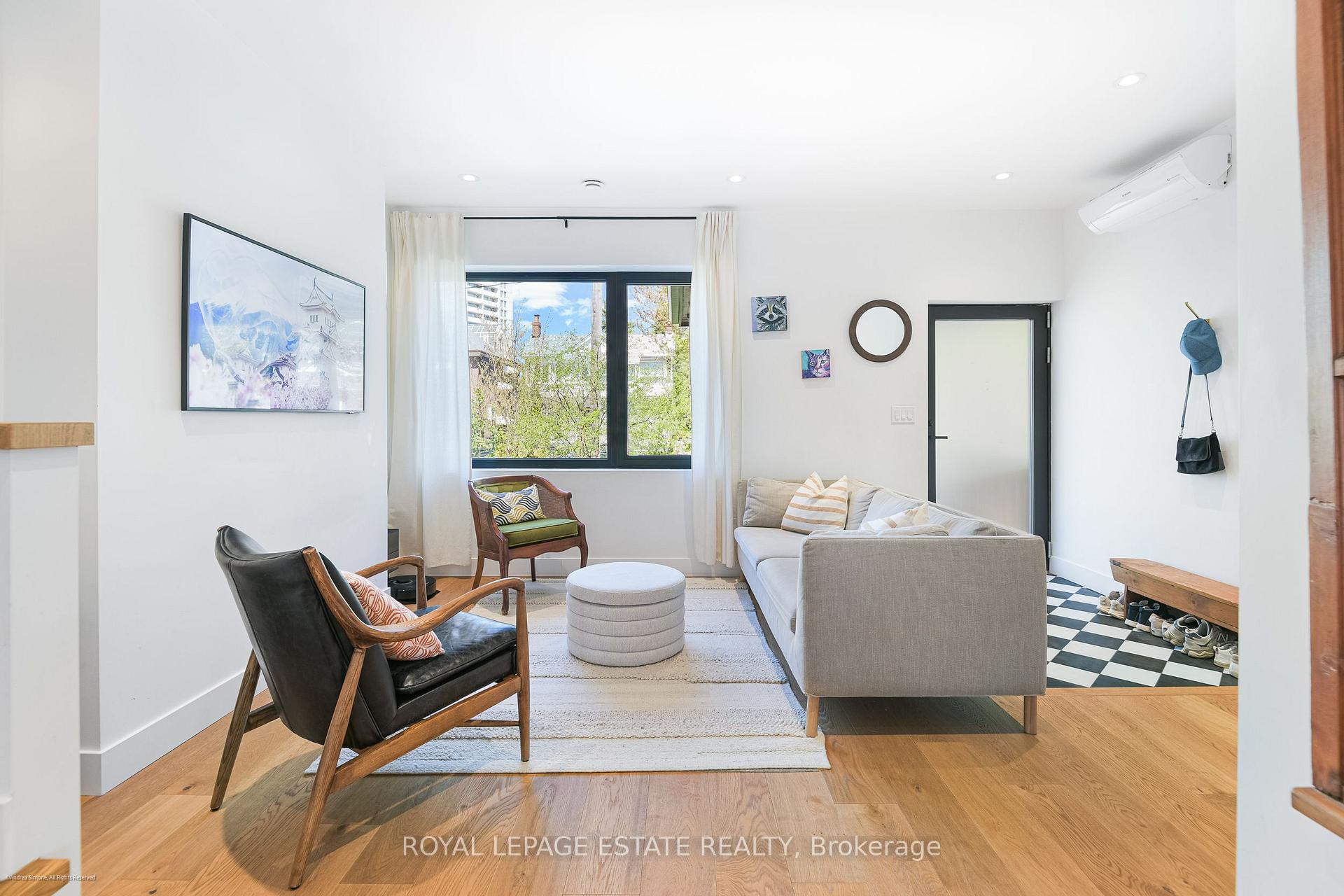 Photo 13 of 23 Fulton Avenue, Toronto, Playter Estates-Danforth — HOMEH