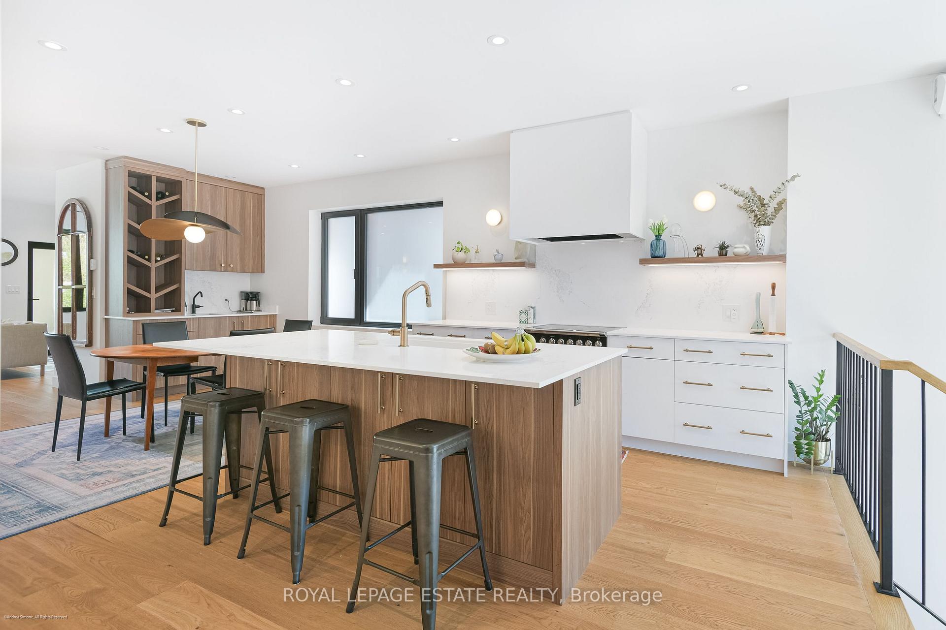Photo 11 of 23 Fulton Avenue, Toronto, Playter Estates-Danforth — HOMEH