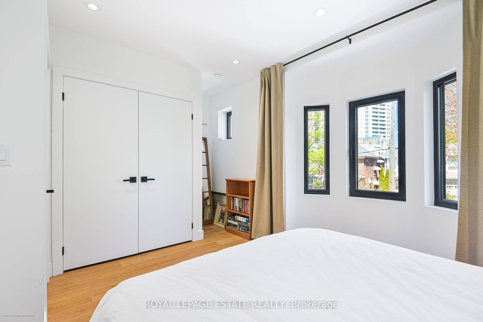Photo 14 of 23 Fulton Avenue, Toronto, Playter Estates-Danforth — HOMEH