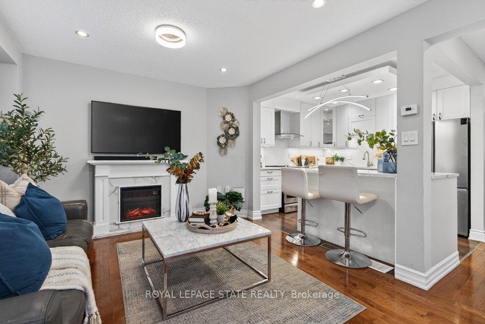 Photo 3 of Unit 46, 610 Barton Street, Hamilton, Stoney Creek — HOMEH