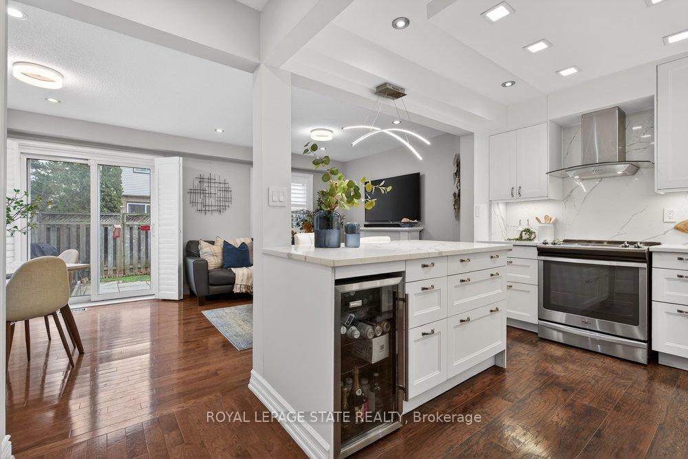 Photo 2 of Unit 46, 610 Barton Street, Hamilton, Stoney Creek — HOMEH