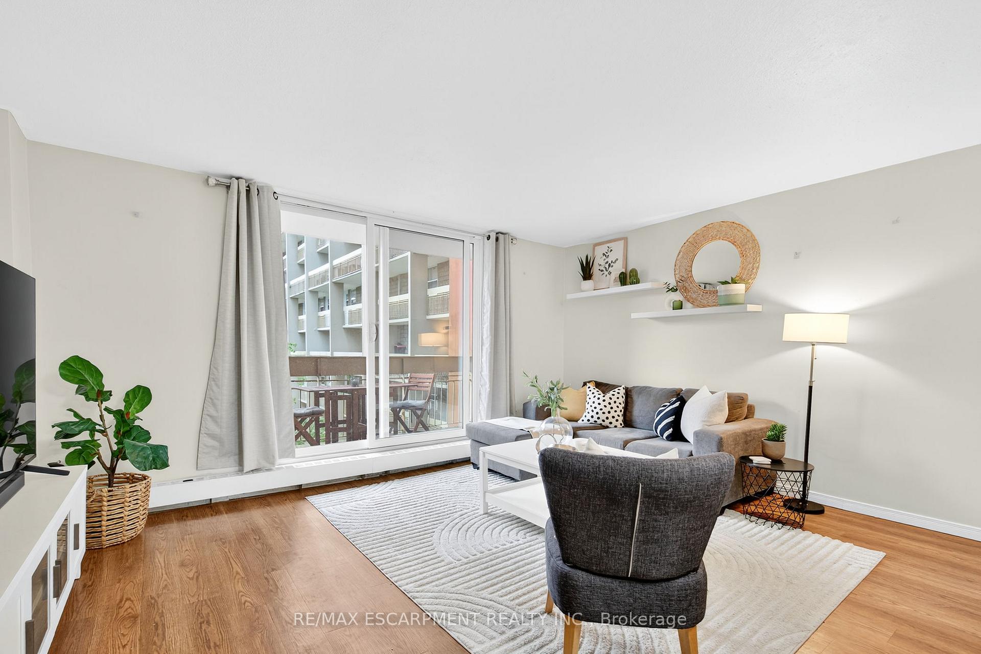 Photo 17 of Unit 320, 350 Quigley Road, Hamilton, Vincent — HOMEH