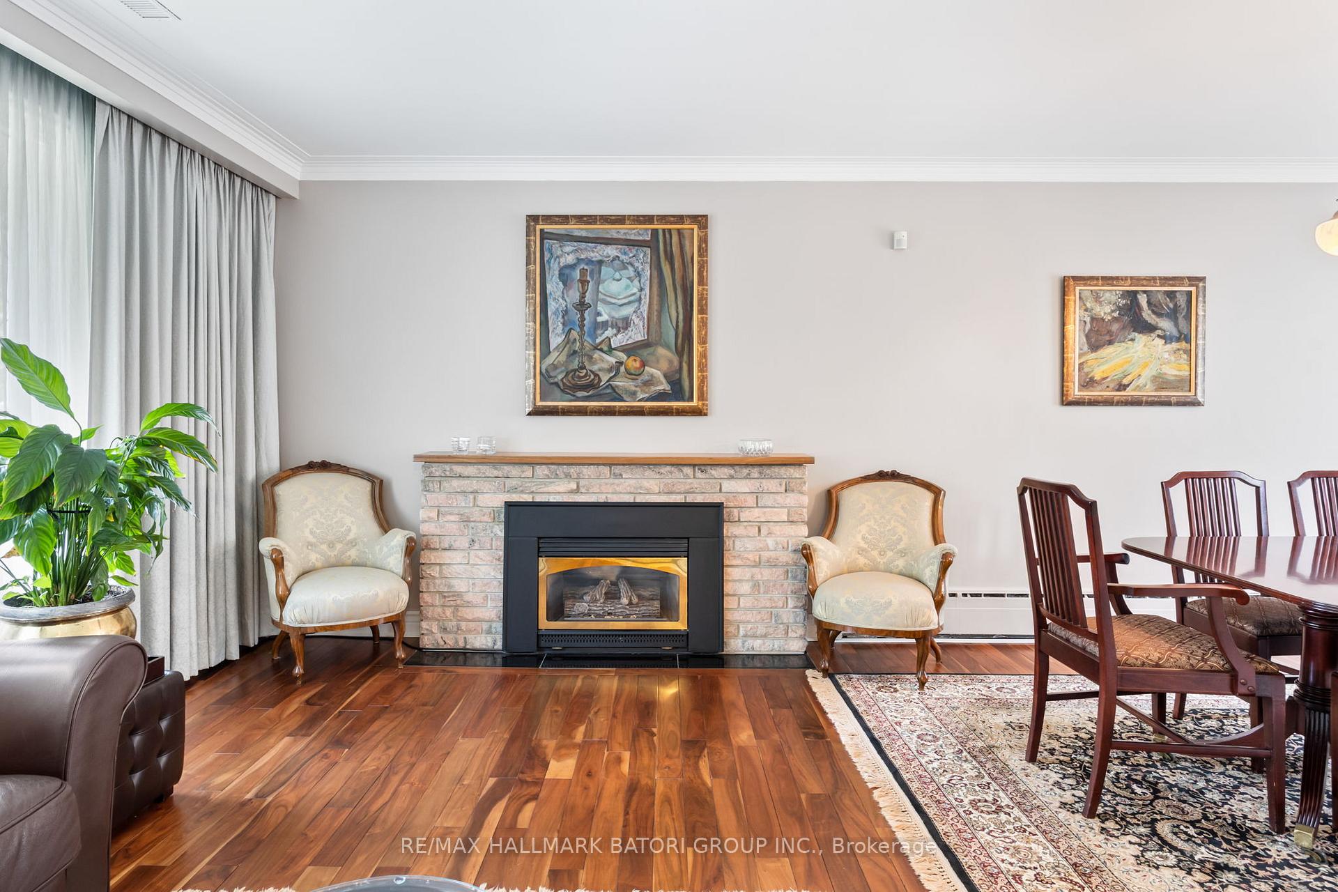 Photo 3 of Unit Main, 9 Wingate Place, Toronto, Forest Hill North — HOMEH