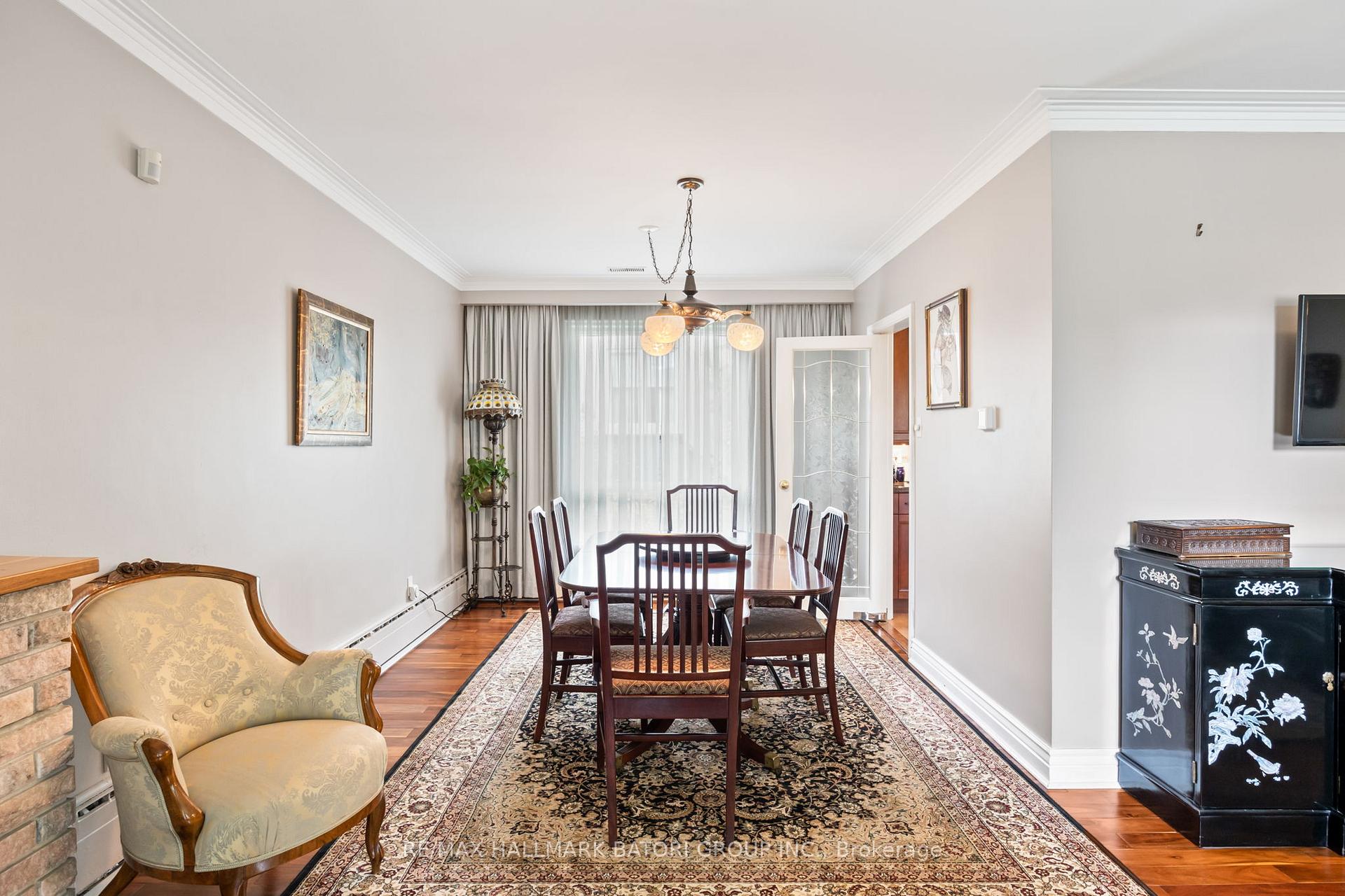 Photo 22 of Unit Main, 9 Wingate Place, Toronto, Forest Hill North — HOMEH