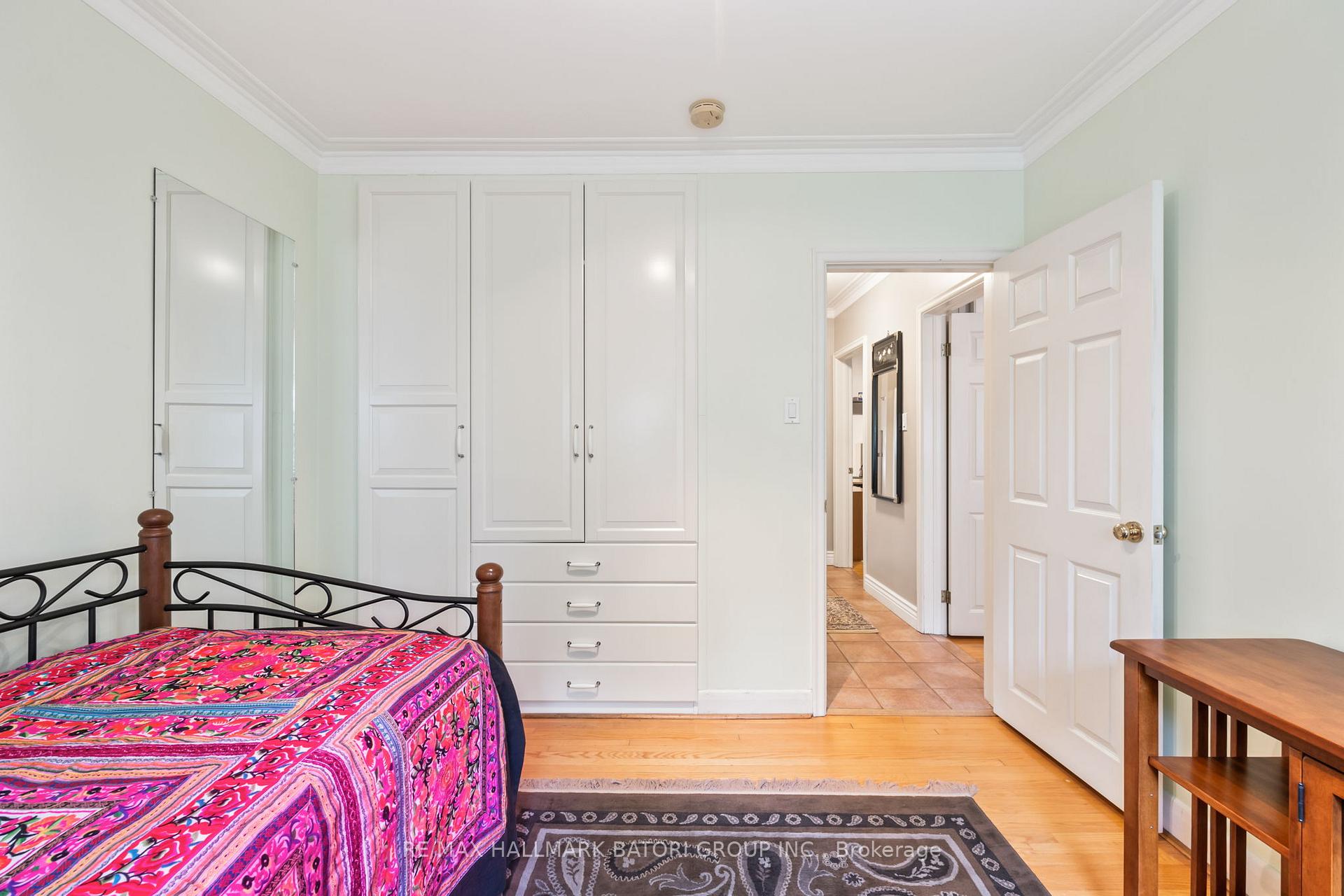 Photo 19 of Unit Main, 9 Wingate Place, Toronto, Forest Hill North — HOMEH