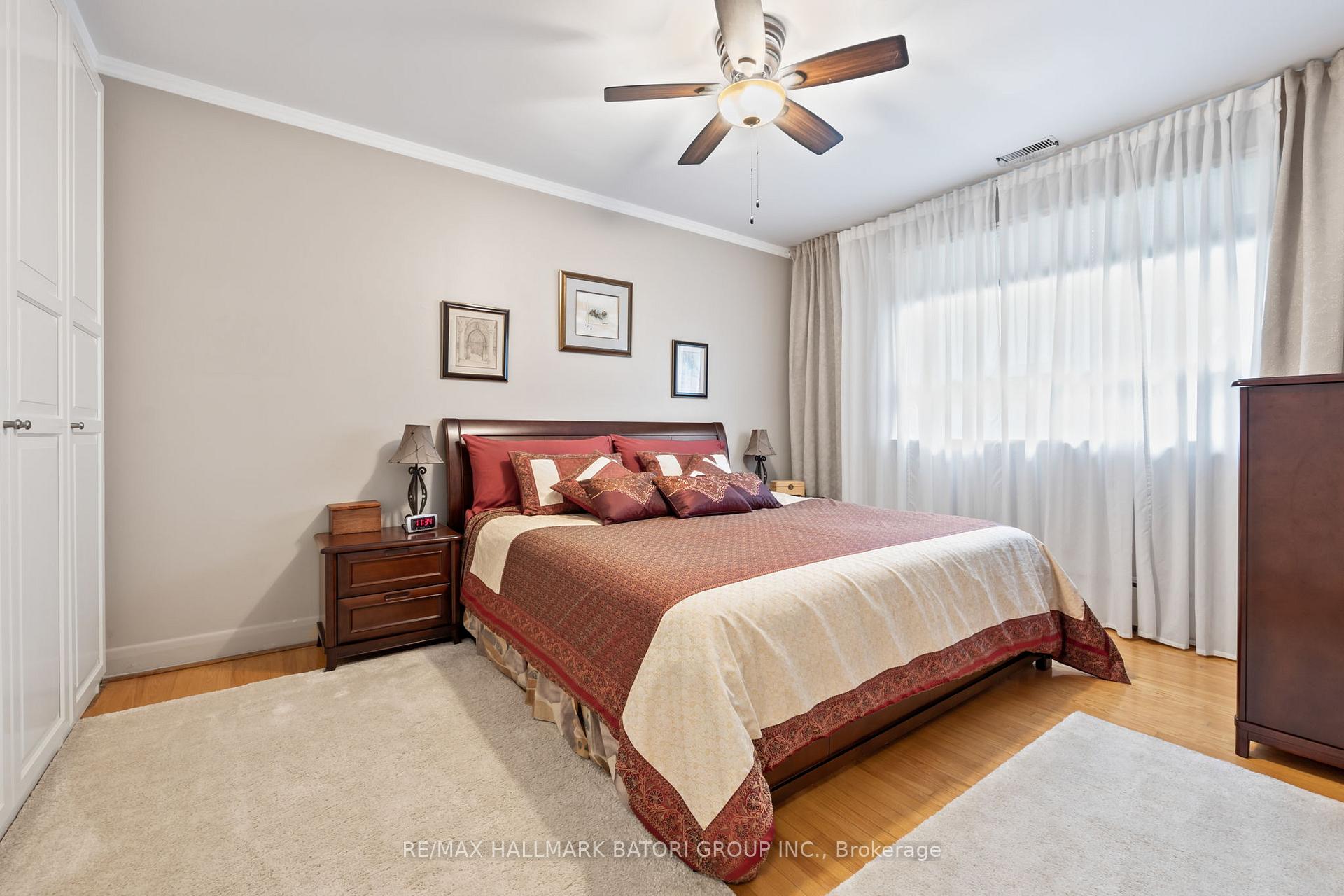Photo 5 of Unit Main, 9 Wingate Place, Toronto, Forest Hill North — HOMEH