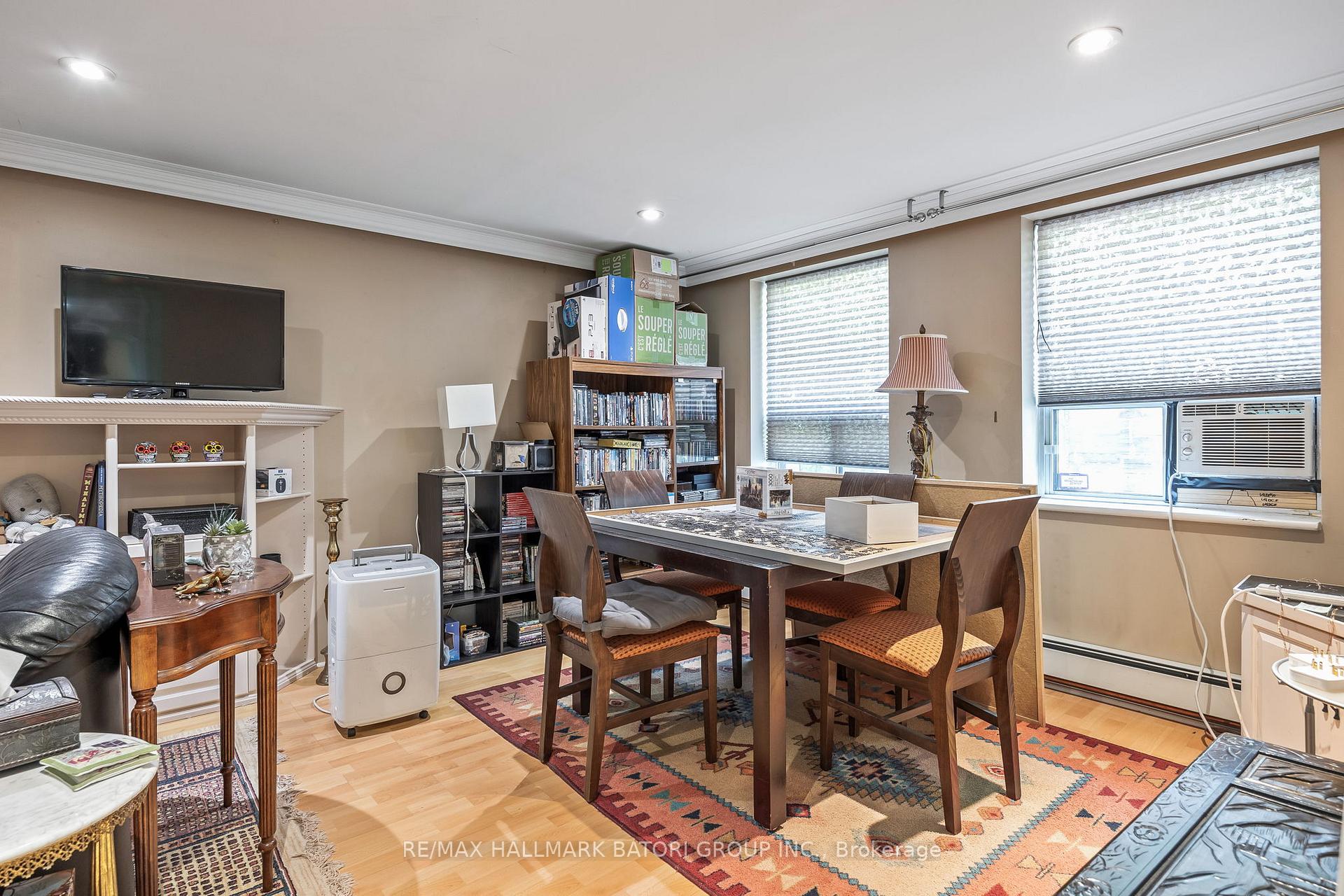 Photo 24 of Unit Main, 9 Wingate Place, Toronto, Forest Hill North — HOMEH