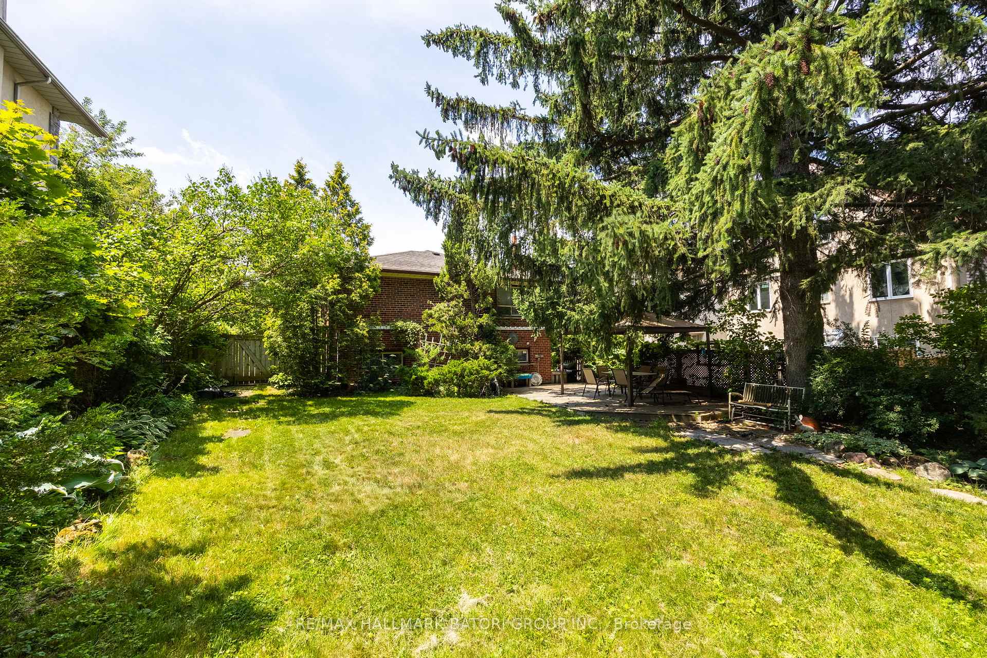 Photo 26 of Unit Main, 9 Wingate Place, Toronto, Forest Hill North — HOMEH