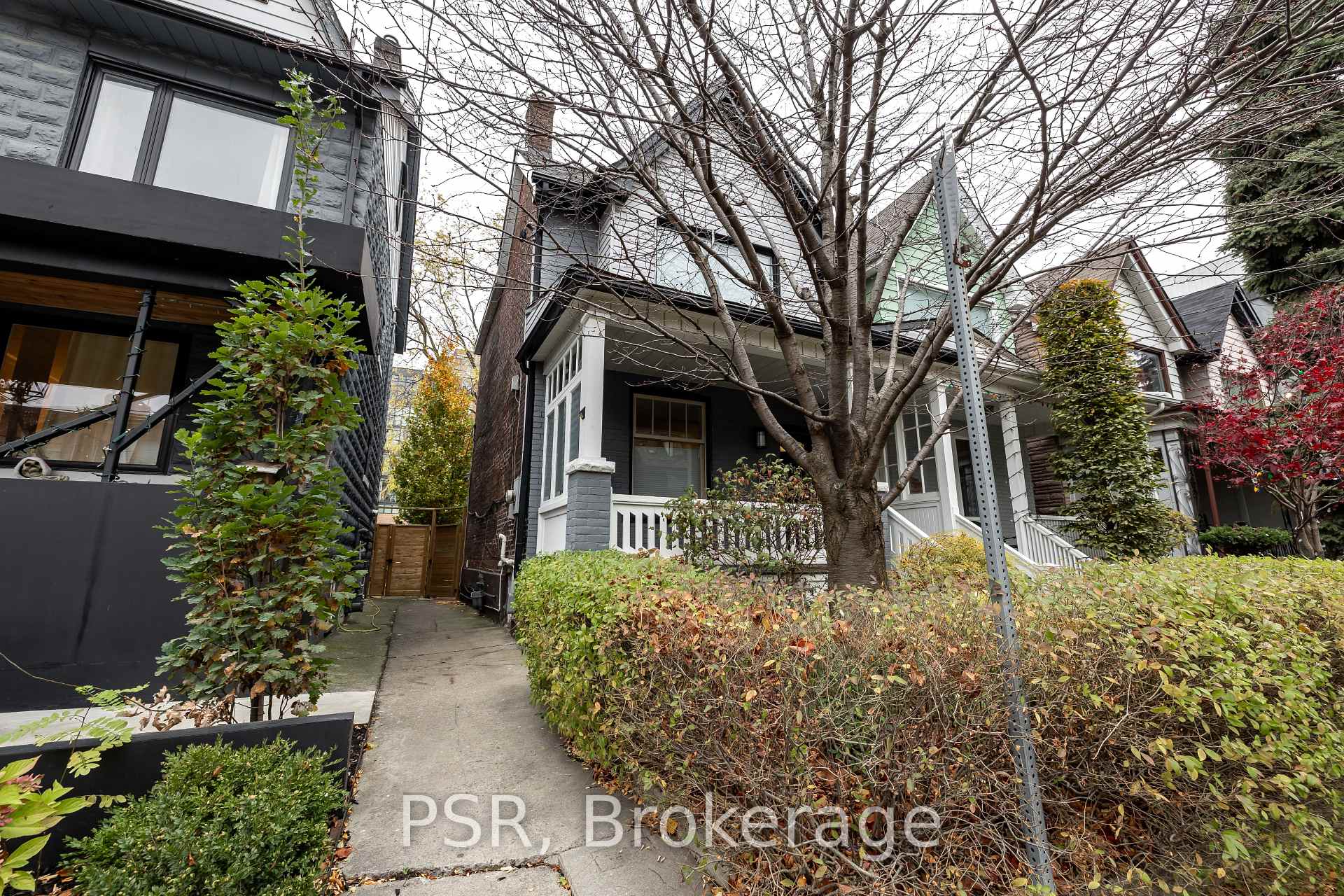 Front of Unit BSMT, 82 Dovercourt Road