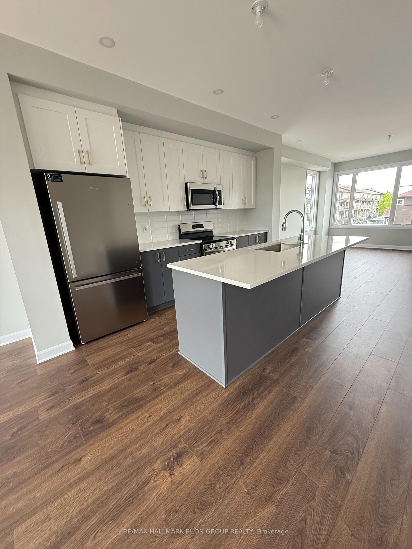 Photo 6 of 181 Gerry Lalonde Drive, Ottawa, Avalon West — HOMEH