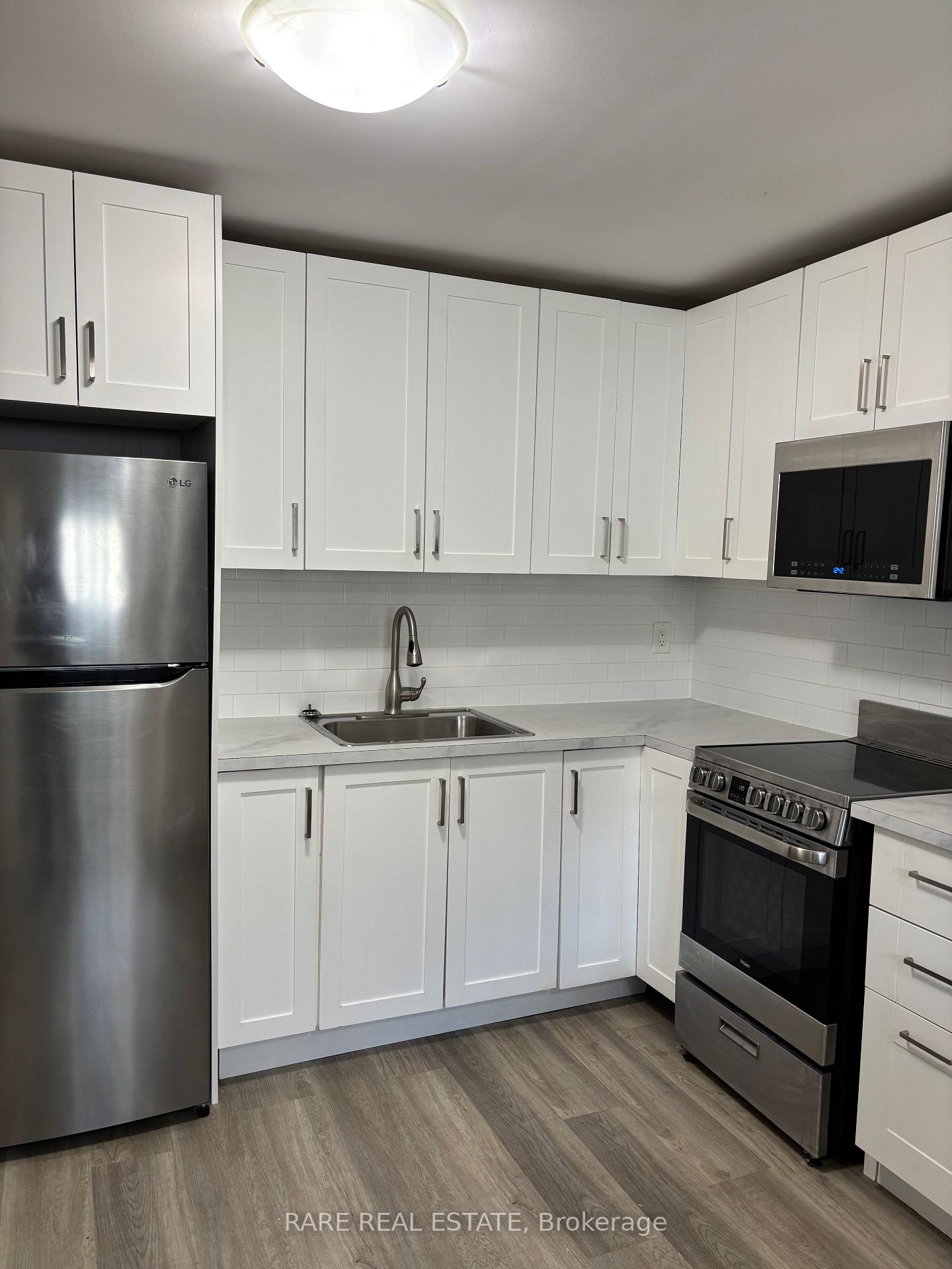Photo 1 of Unit 4, 253 Augusta Avenue, Toronto, Kensington-Chinatown — HOMEH