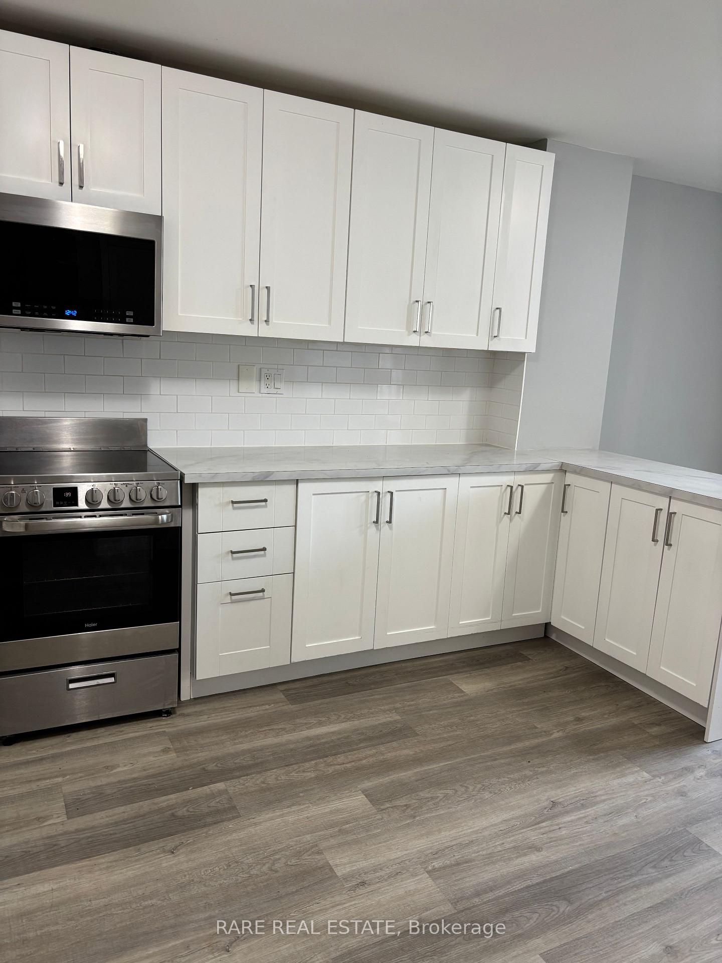 Photo 3 of Unit 4, 253 Augusta Avenue, Toronto, Kensington-Chinatown — HOMEH