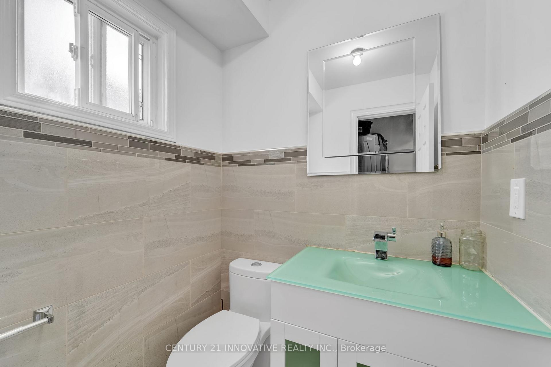 Photo 12 of 10 Blake Court, Ajax, Central — HOMEH
