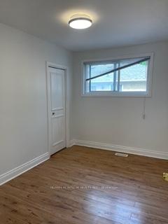 Photo 10 of Unit Main Floor, 77 Murray Drive, Aurora, Aurora Highlands — HOMEH
