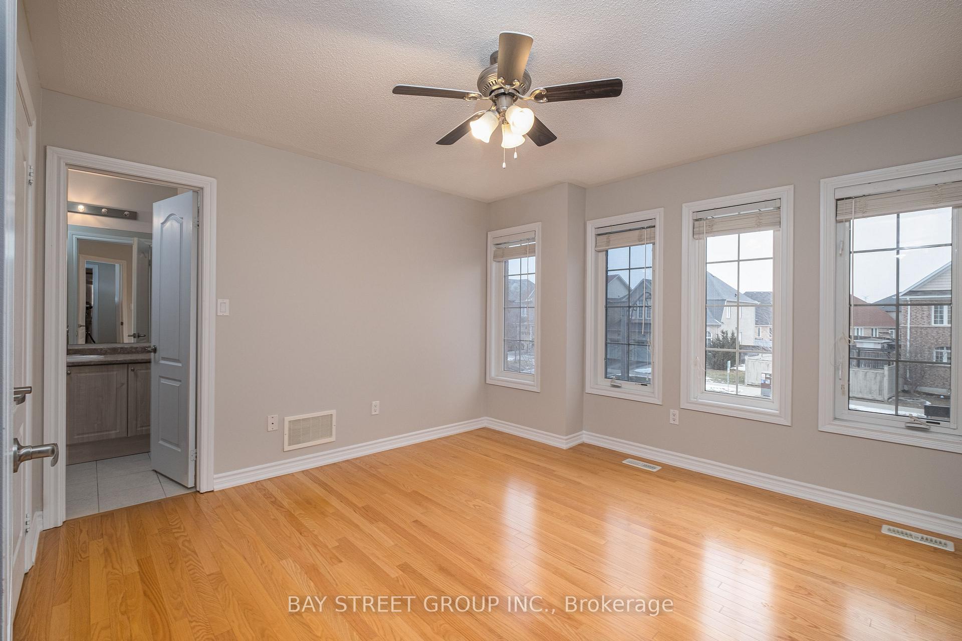 Photo 12 of Unit Upper, 163 Williamson Drive E, Ajax, Northwest Ajax — HOMEH