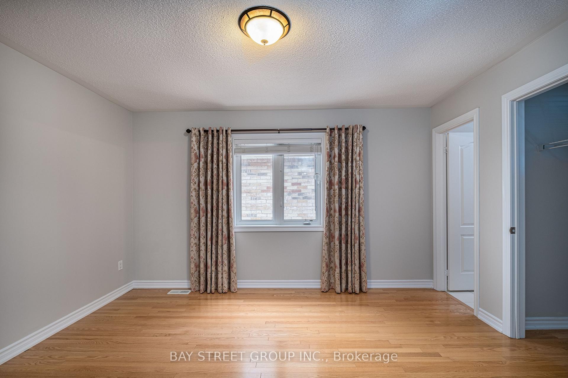 Photo 15 of Unit Upper, 163 Williamson Drive E, Ajax, Northwest Ajax — HOMEH