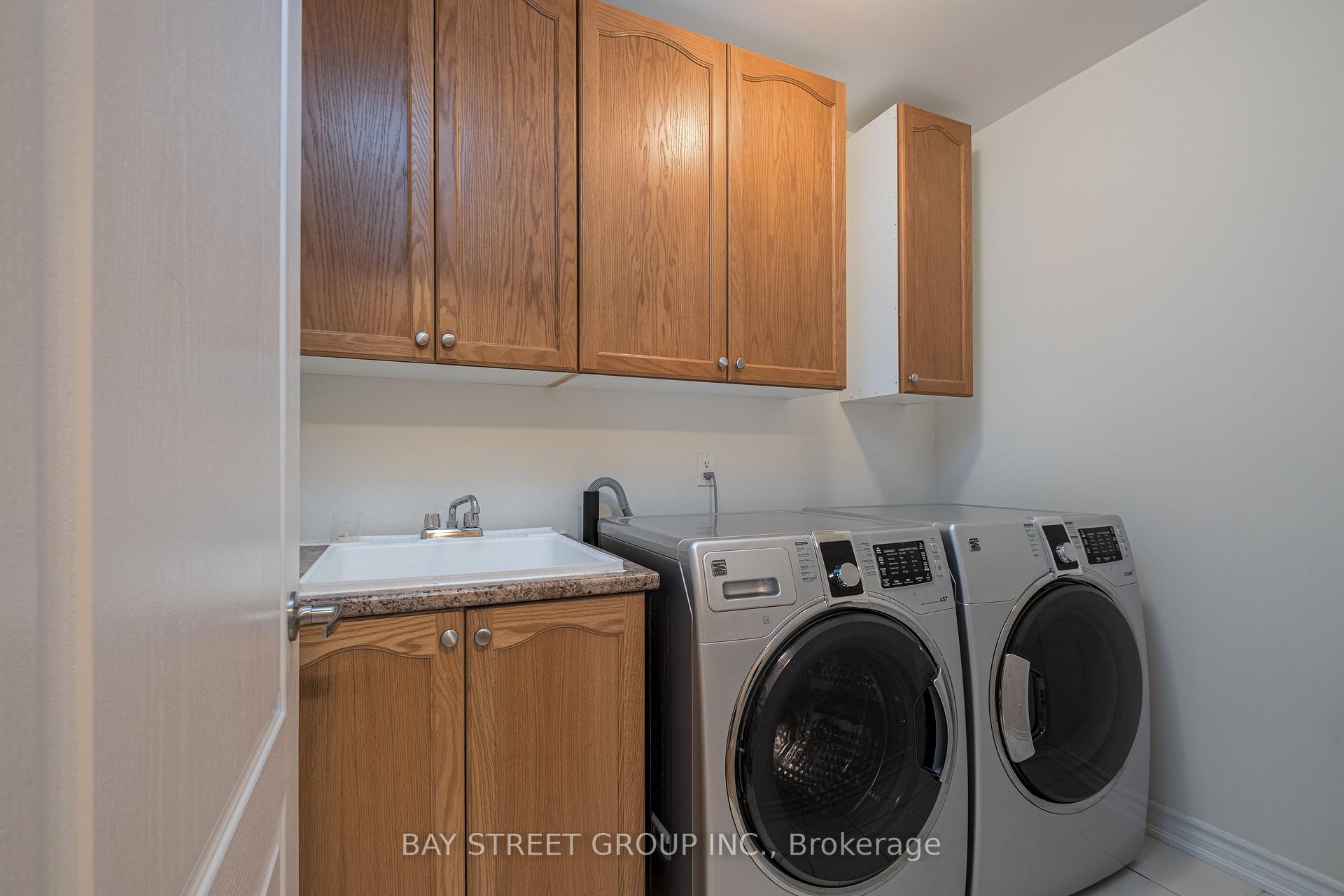 Photo 23 of Unit Upper, 163 Williamson Drive E, Ajax, Northwest Ajax — HOMEH