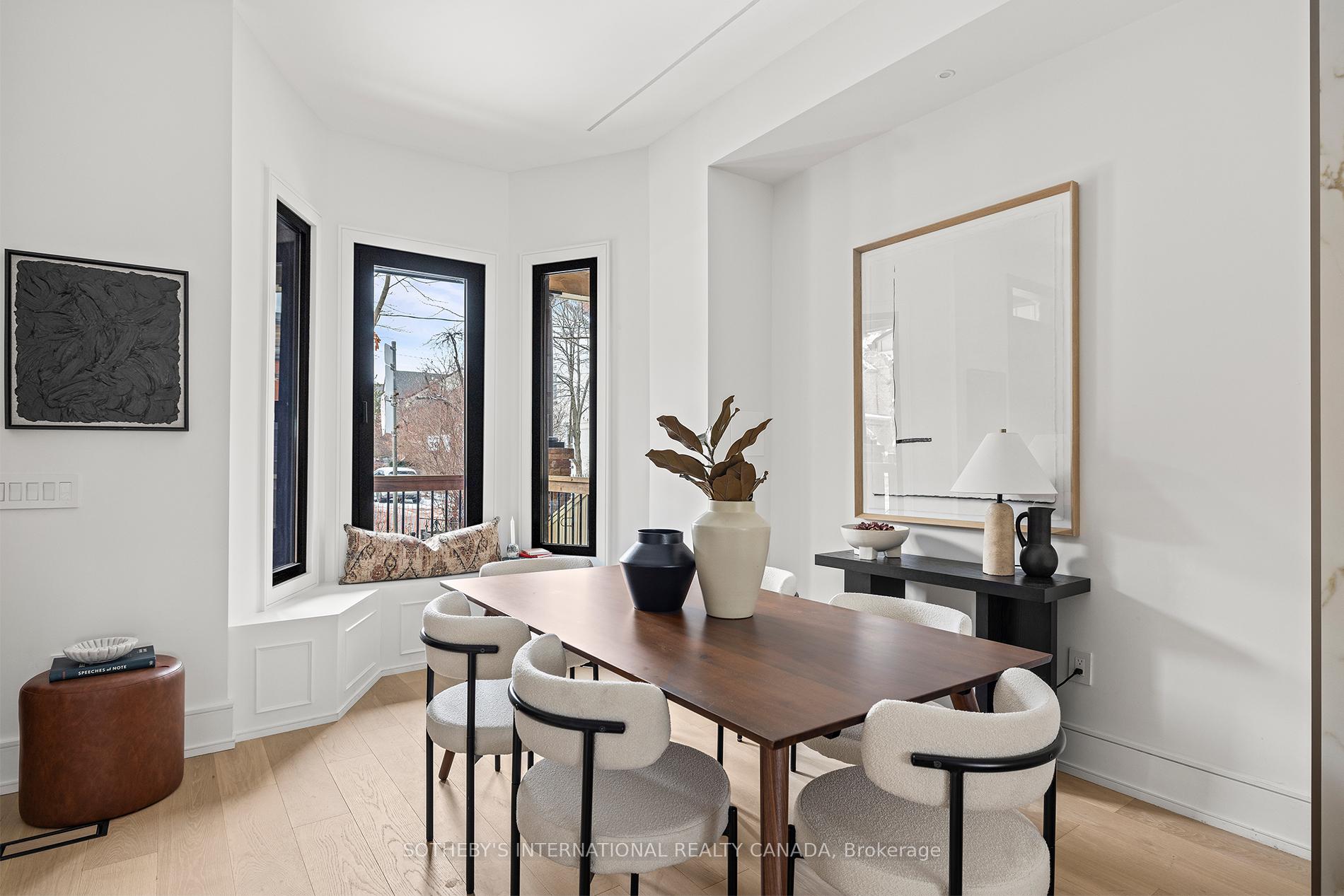 Photo 5 of 121 Major Street, Toronto, University — HOMEH