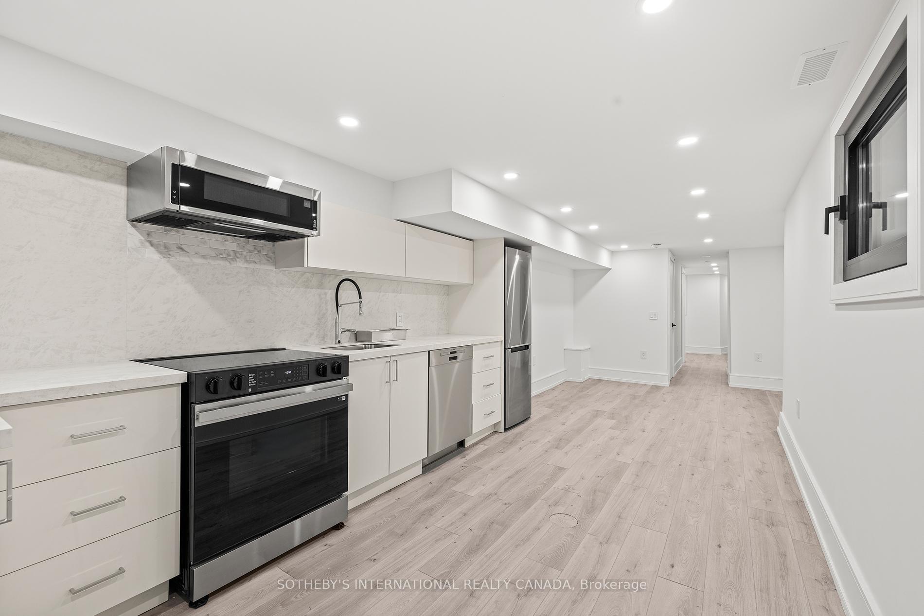 Photo 32 of 121 Major Street, Toronto, University — HOMEH