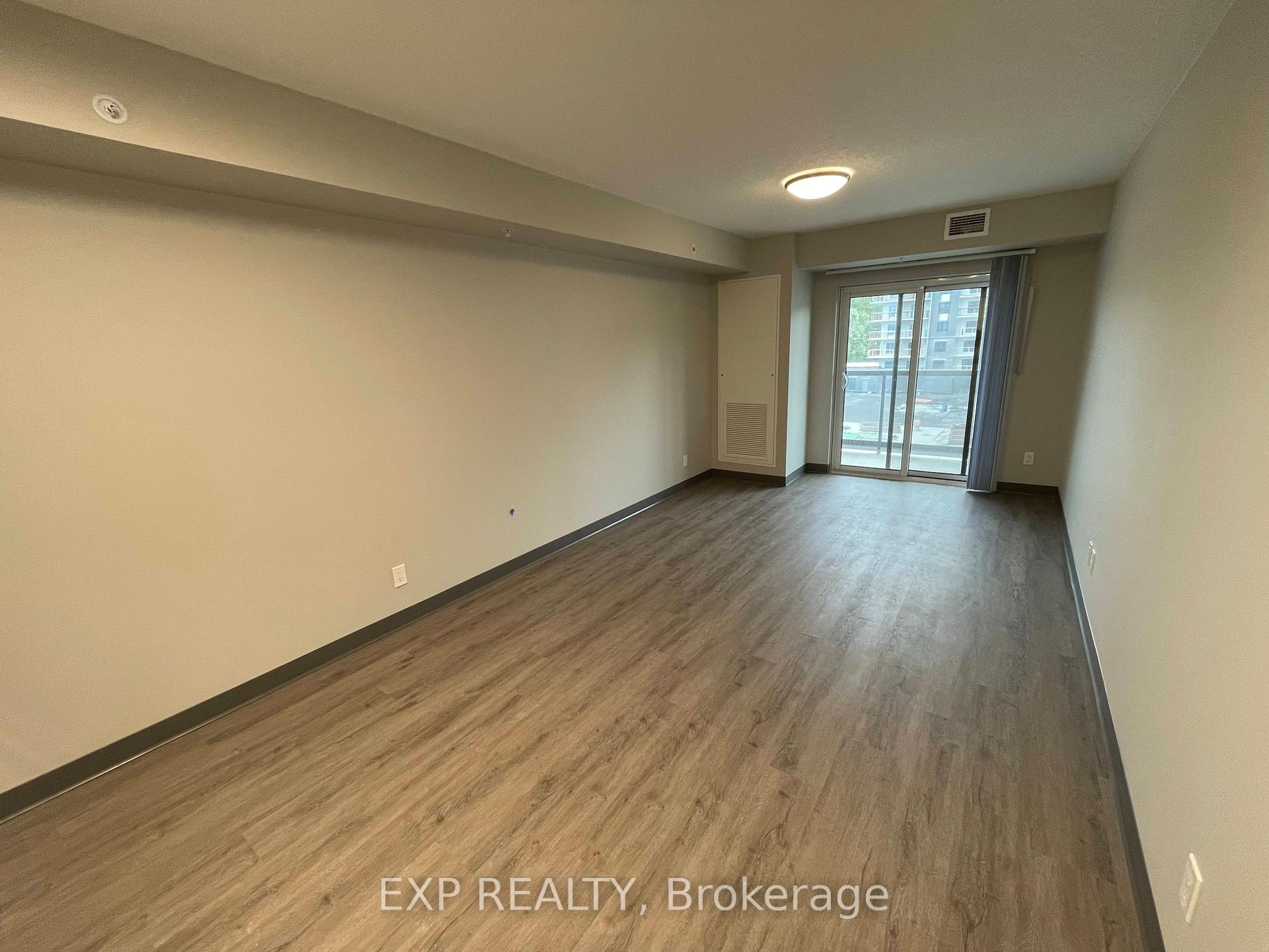 Photo 3 of Unit 512, 593 Strasburg Road, Kitchener — HOMEH
