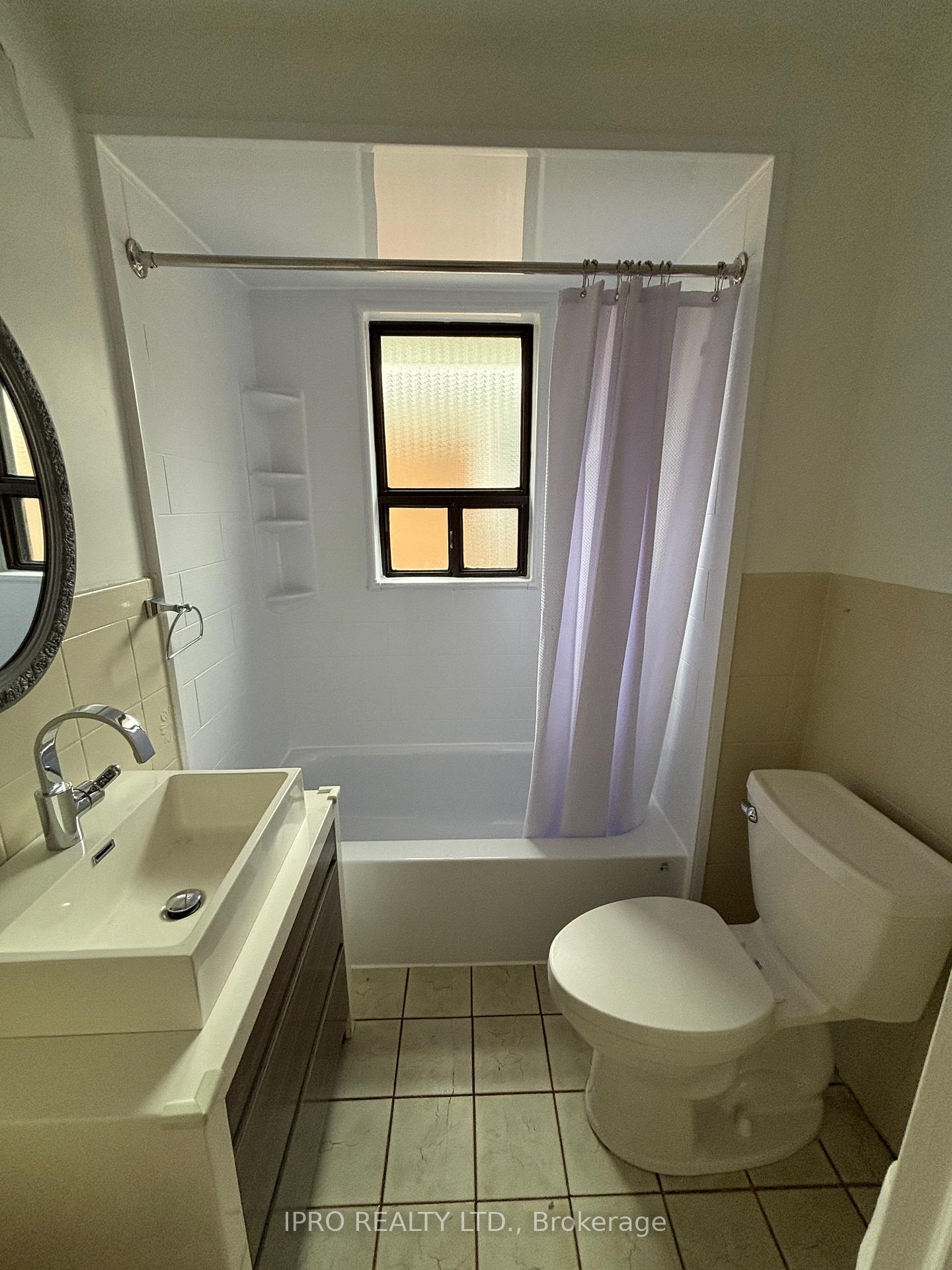 Photo 15 of 8 Northridge Avenue, Toronto, East York — HOMEH