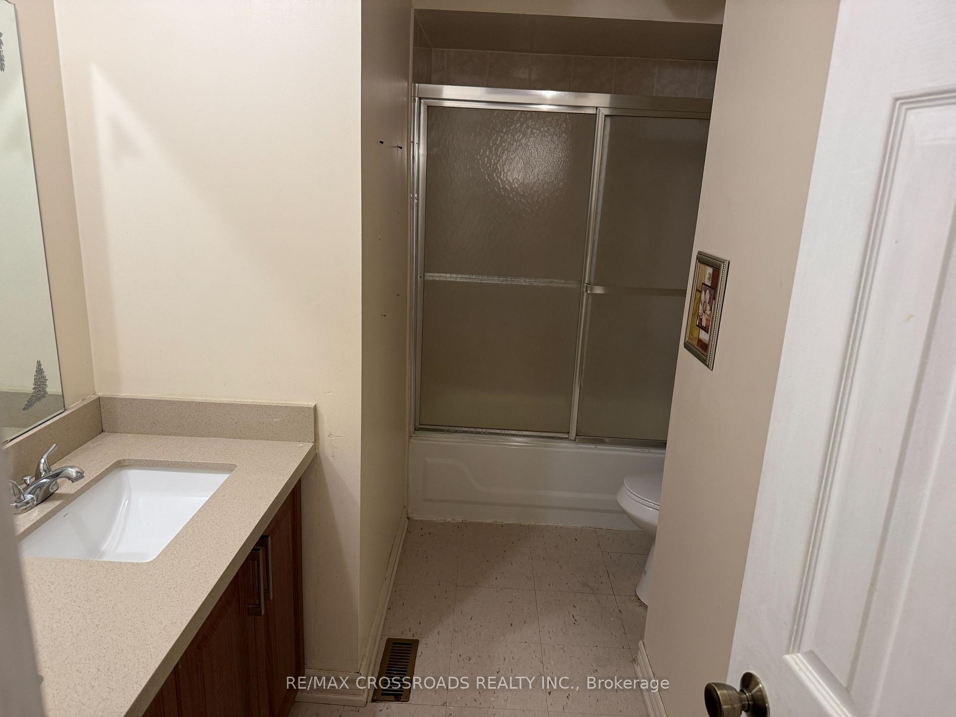 Photo 2 of Unit Main, 80 Terrosa Road, Markham, Middlefield — HOMEH
