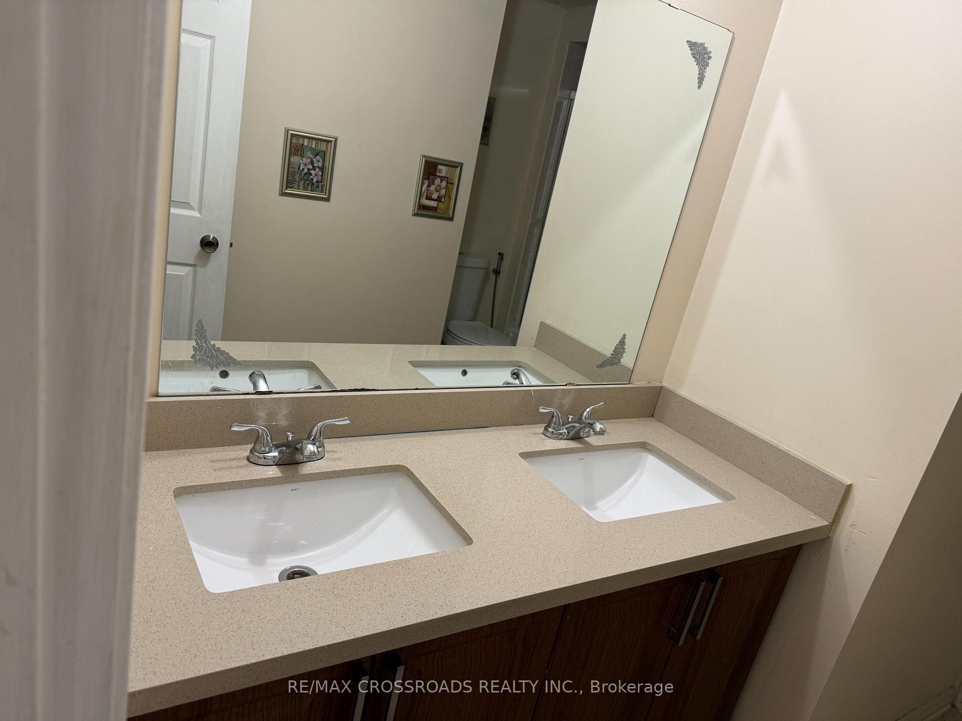 Photo 3 of Unit Main, 80 Terrosa Road, Markham, Middlefield — HOMEH
