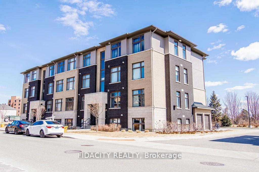 Front of Unit F, 225 Citiplace Drive