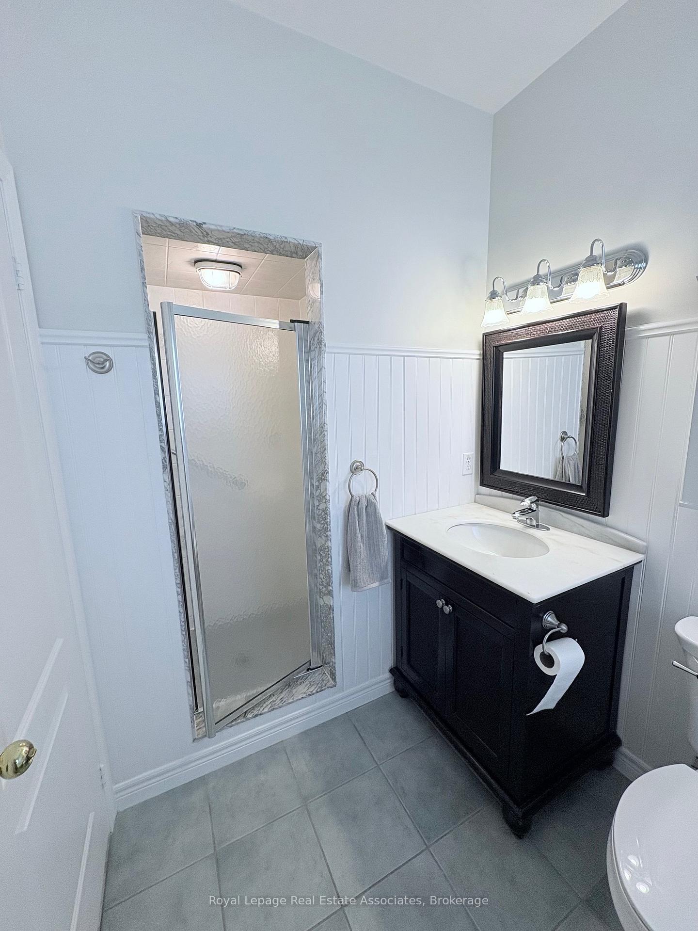 Photo 18 of 14 Callaghan Crescent, Halton Hills, Georgetown — HOMEH