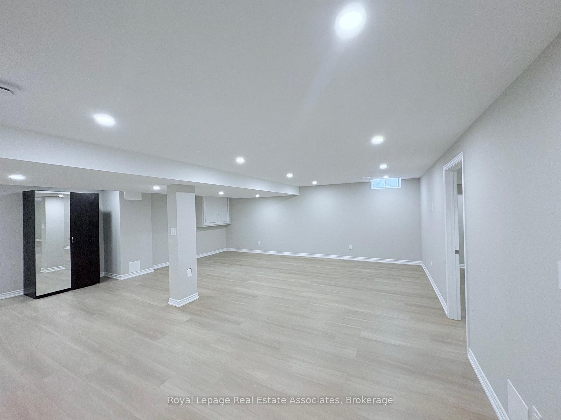 Photo 23 of 14 Callaghan Crescent, Halton Hills, Georgetown — HOMEH