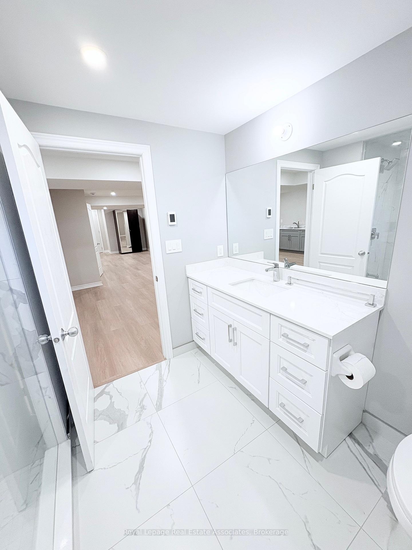 Photo 29 of 14 Callaghan Crescent, Halton Hills, Georgetown — HOMEH
