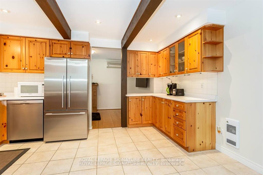 Photo 11 of 153 Ulster Drive, Oakville, Bronte — HOMEH